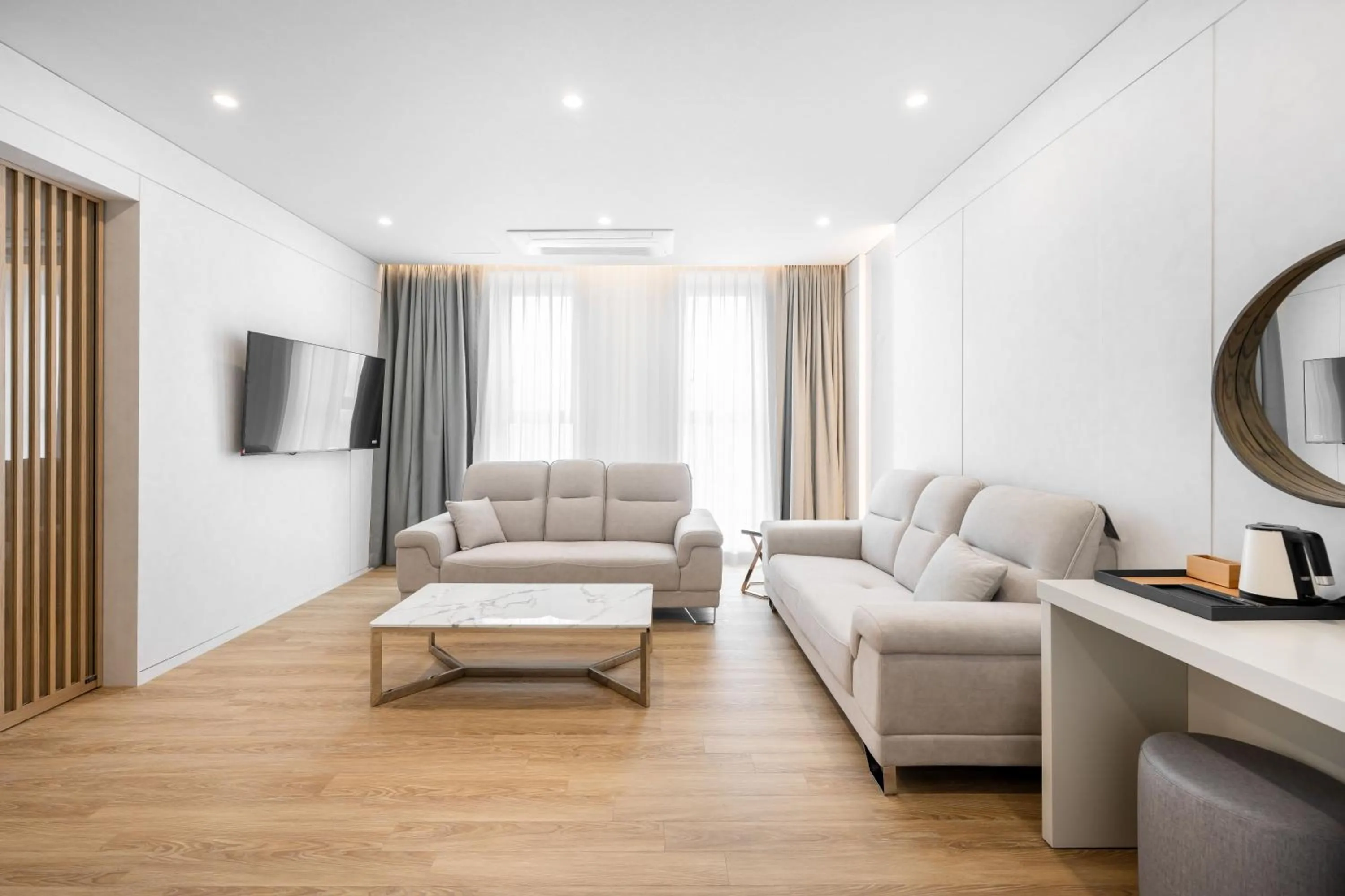 TV and multimedia in Gyeongju city hotel