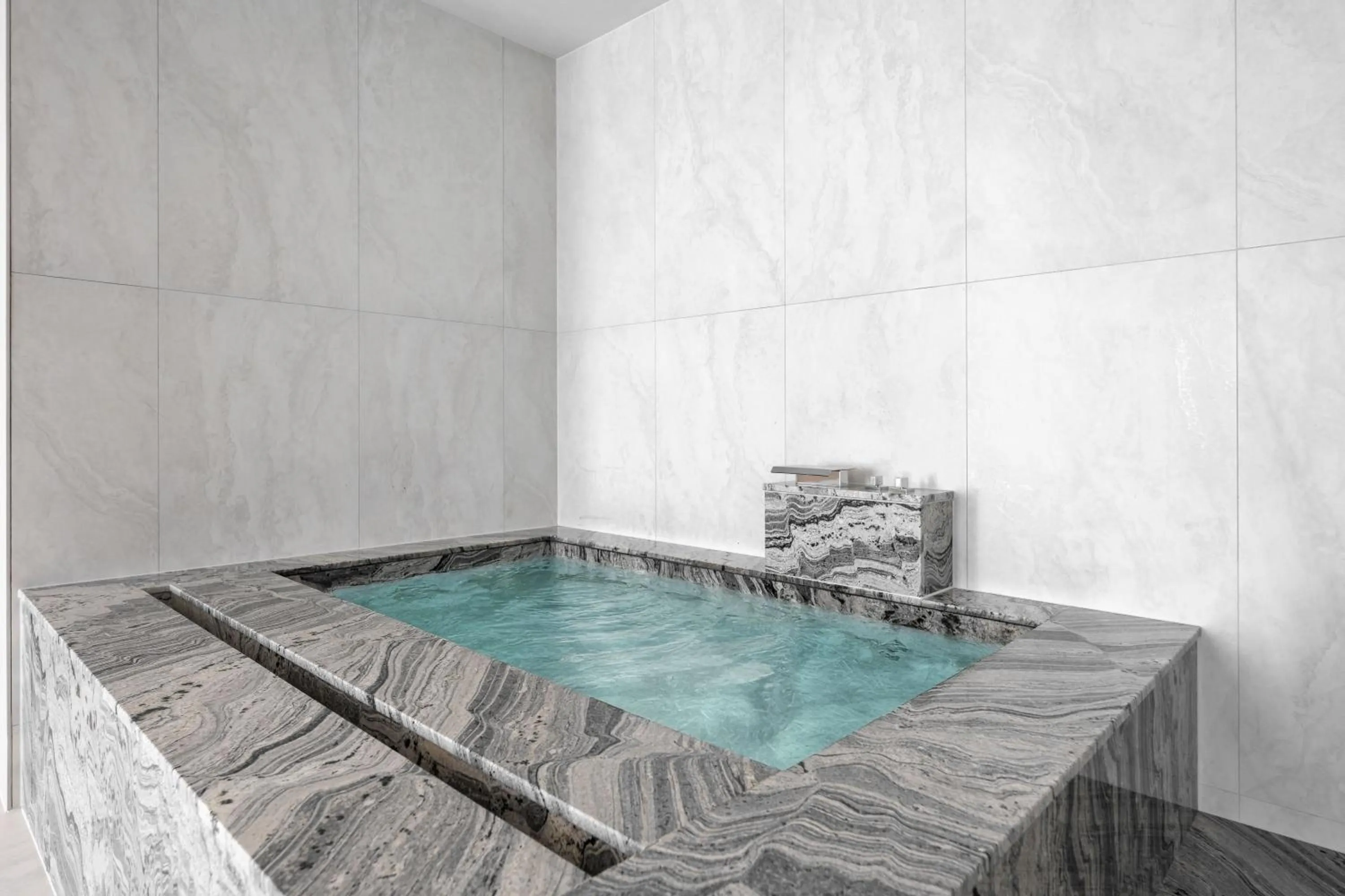 Hot Tub in Gyeongju city hotel