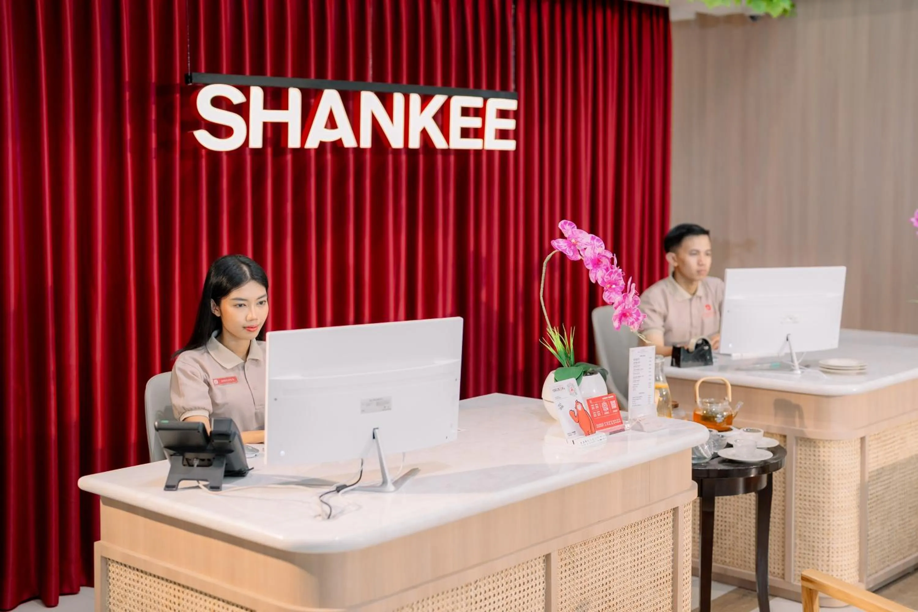 Lobby or reception in Shankee Suites Sudirman
