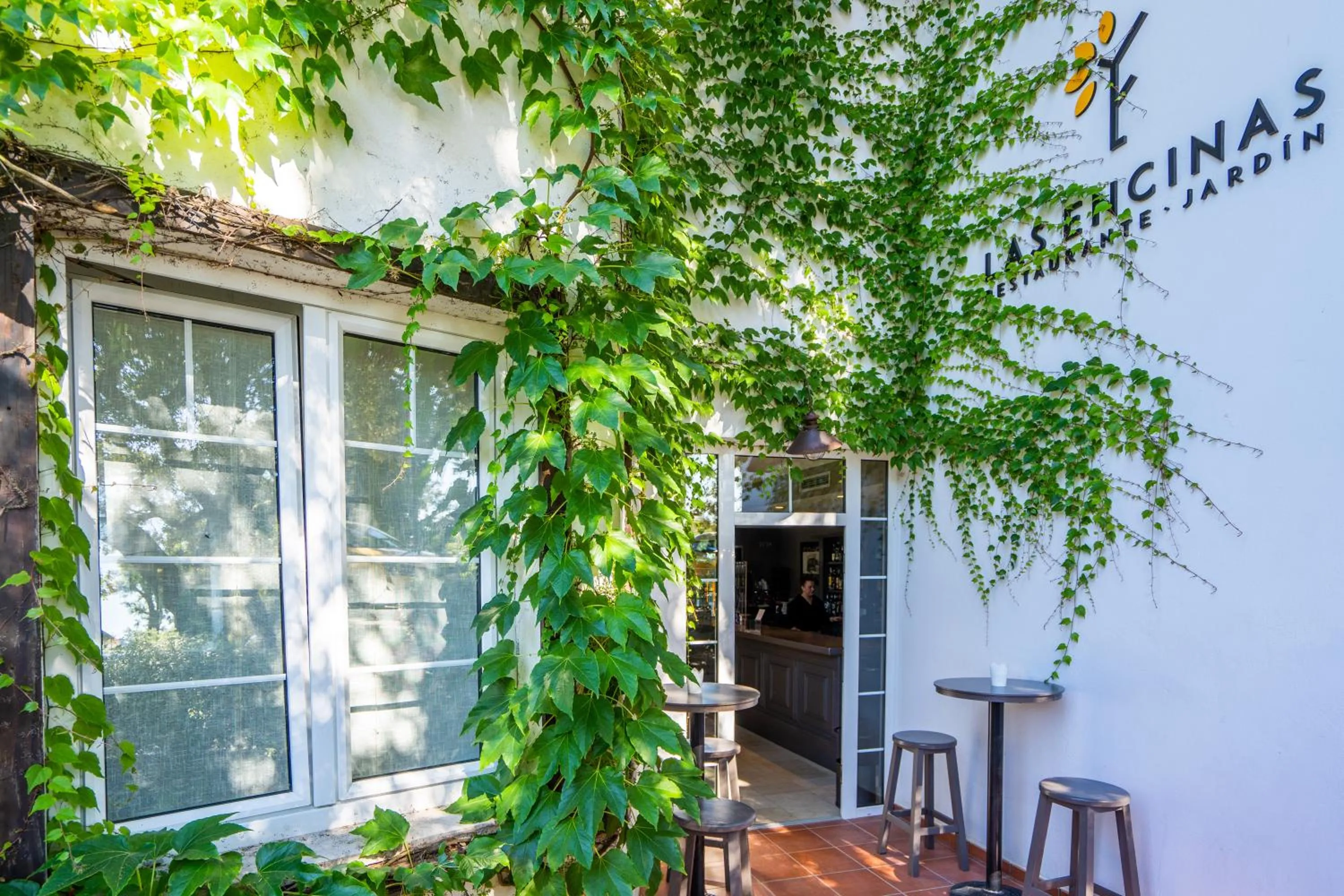 Restaurant/places to eat in Hotel Torres de Somo