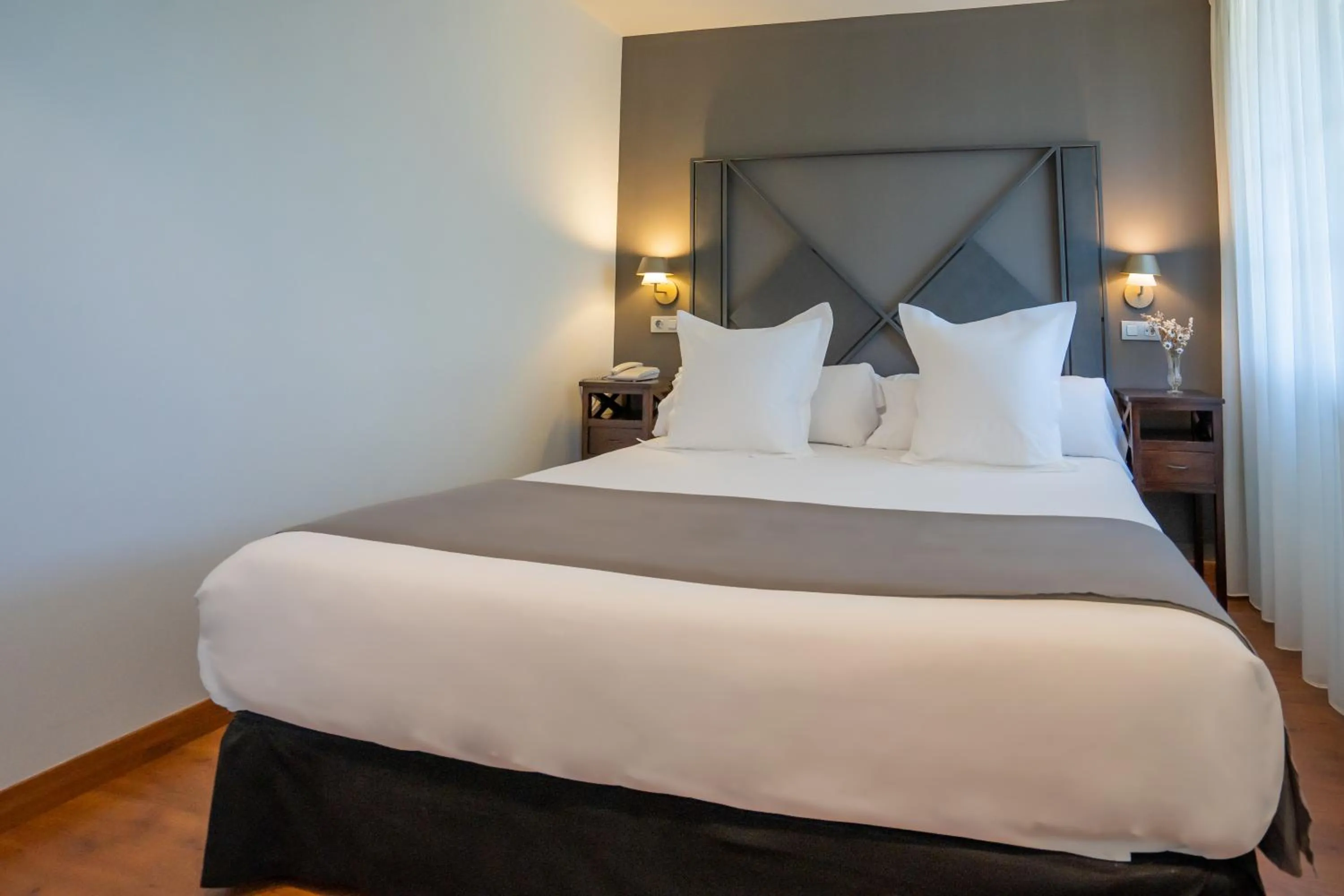 Bed in Hotel Torres de Somo