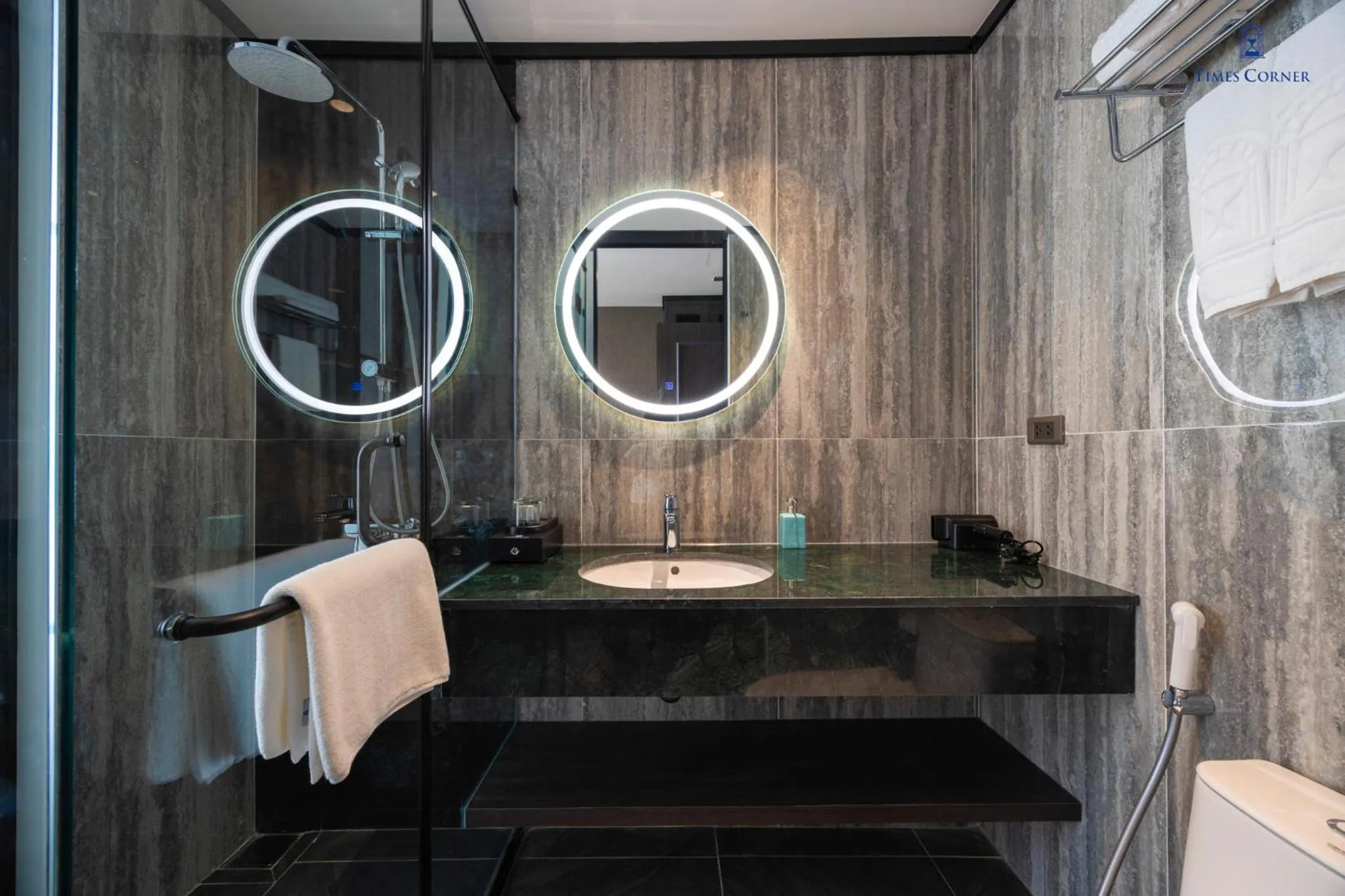 Bathroom in Times Corner Amalfi Hotel