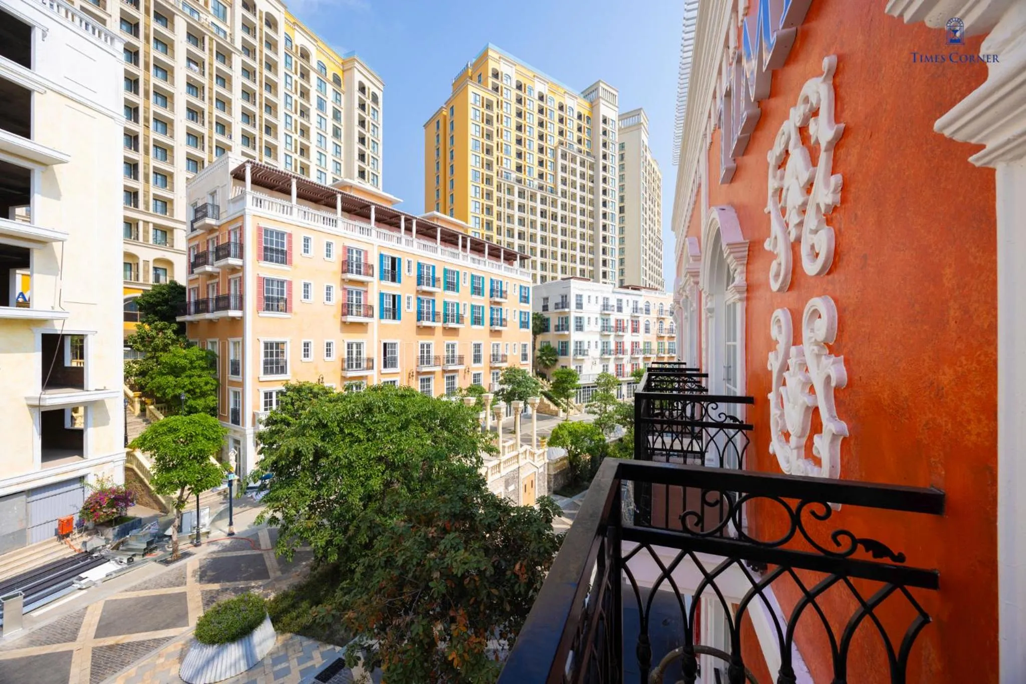 Neighbourhood in Times Corner Amalfi Hotel