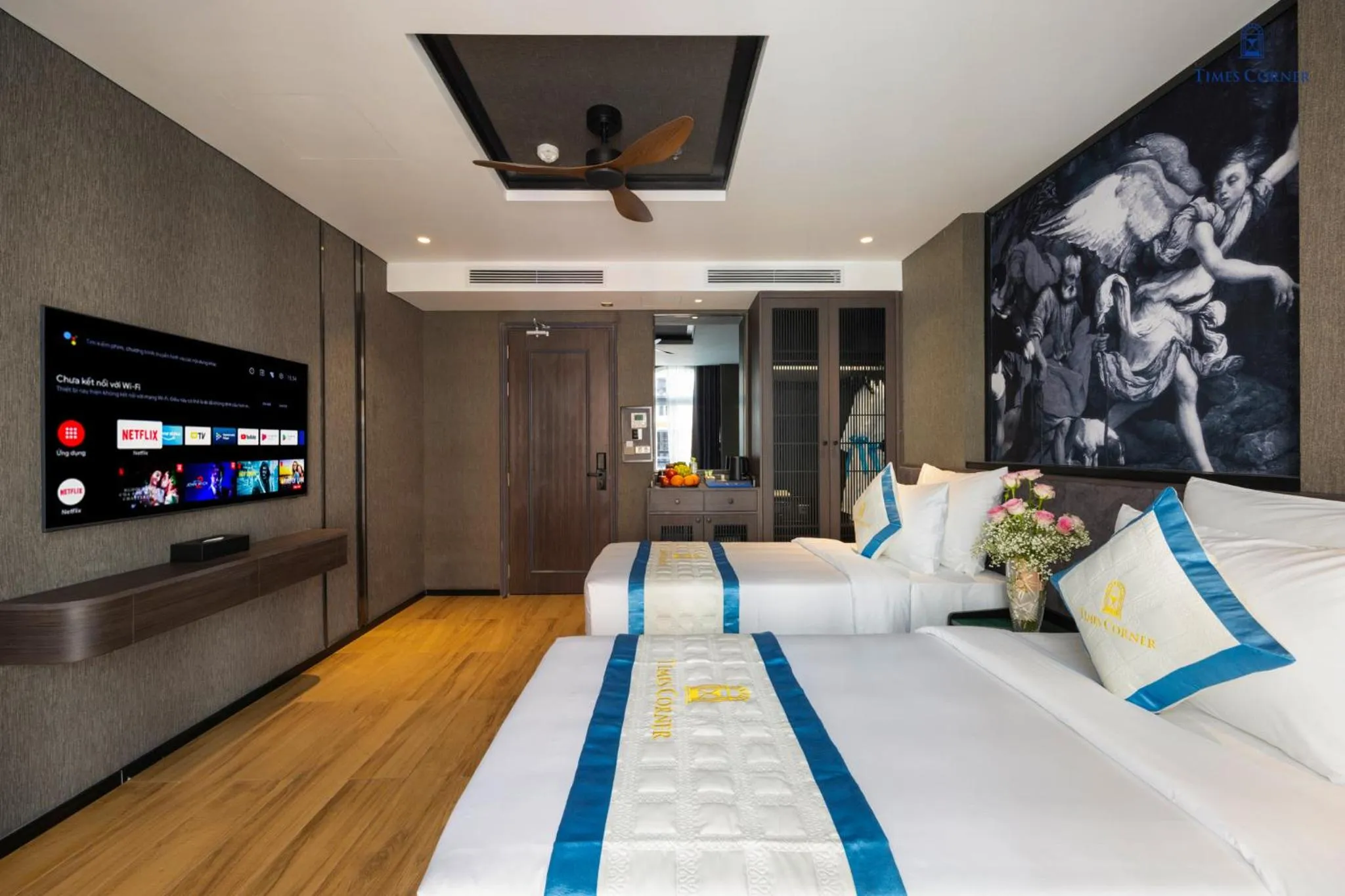 Photo of the whole room, Bed in Times Corner Amalfi Hotel