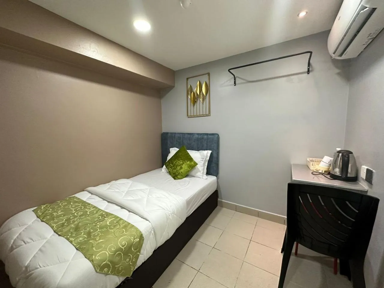 Bed in SS Grey Hotel