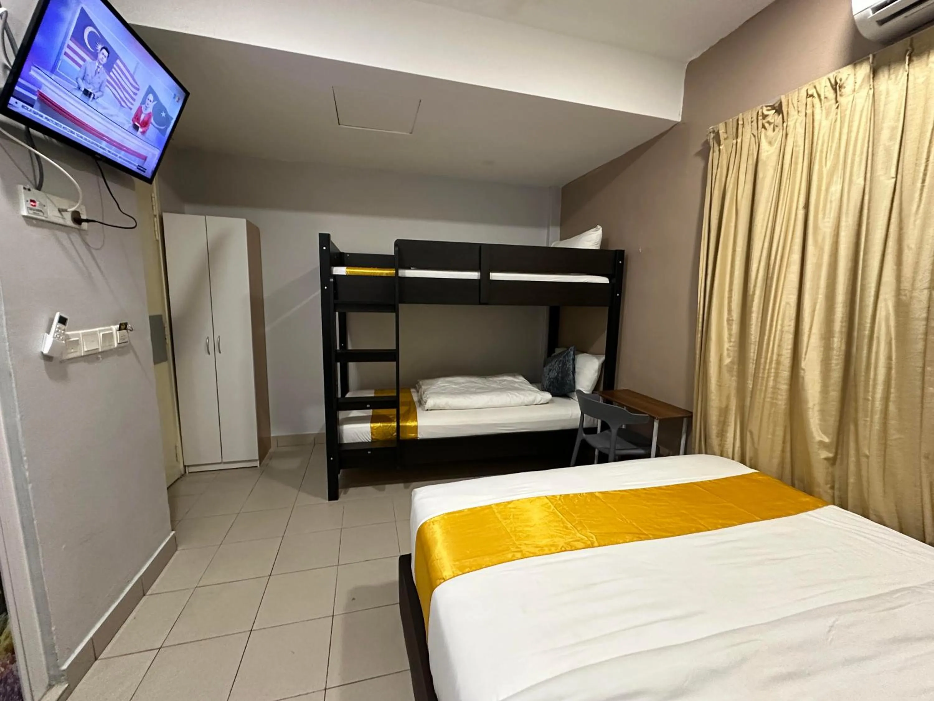 Bed in SS Grey Hotel