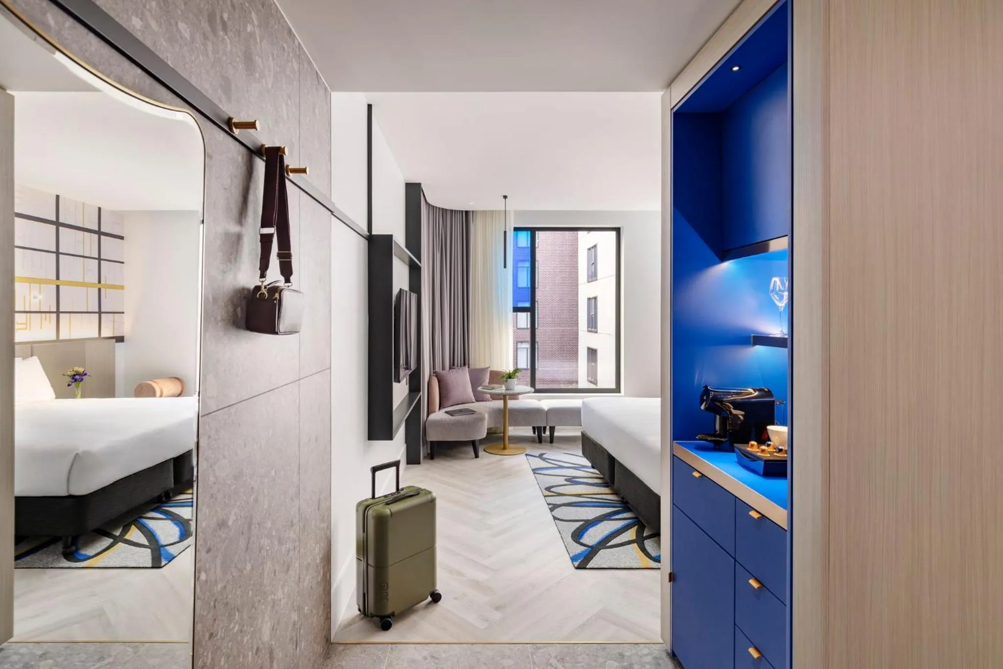 Photo of the whole room, Bed in Hotel Indigo Melbourne Little Collins