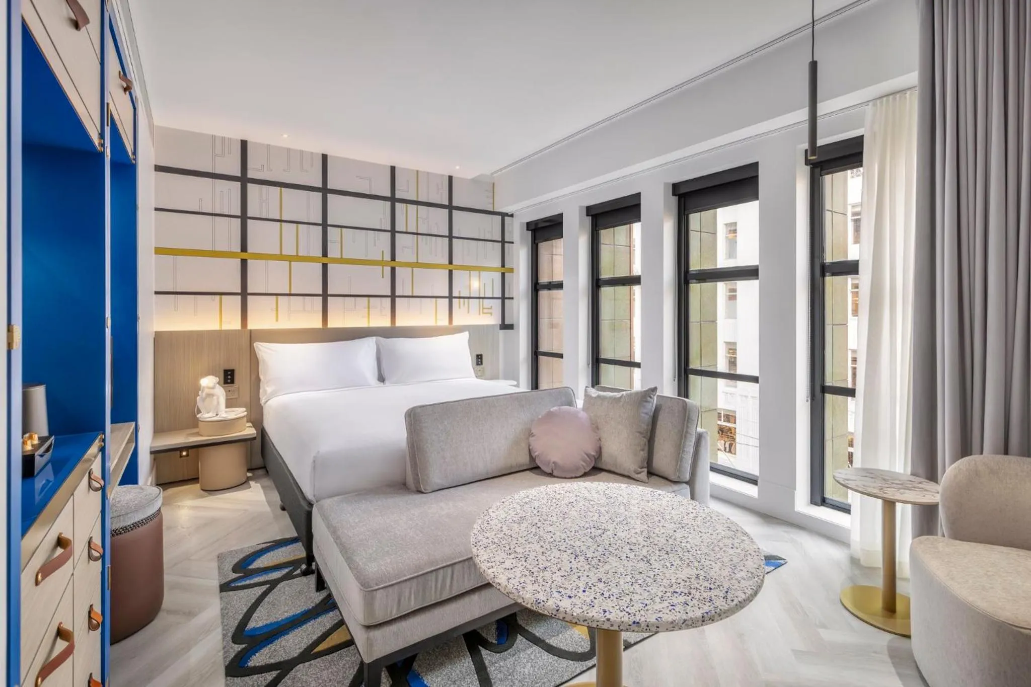 Photo of the whole room in Hotel Indigo Melbourne Little Collins