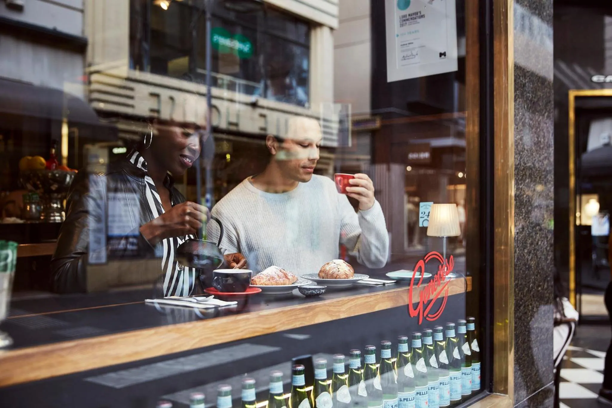 Area and facilities in Hotel Indigo Melbourne Little Collins