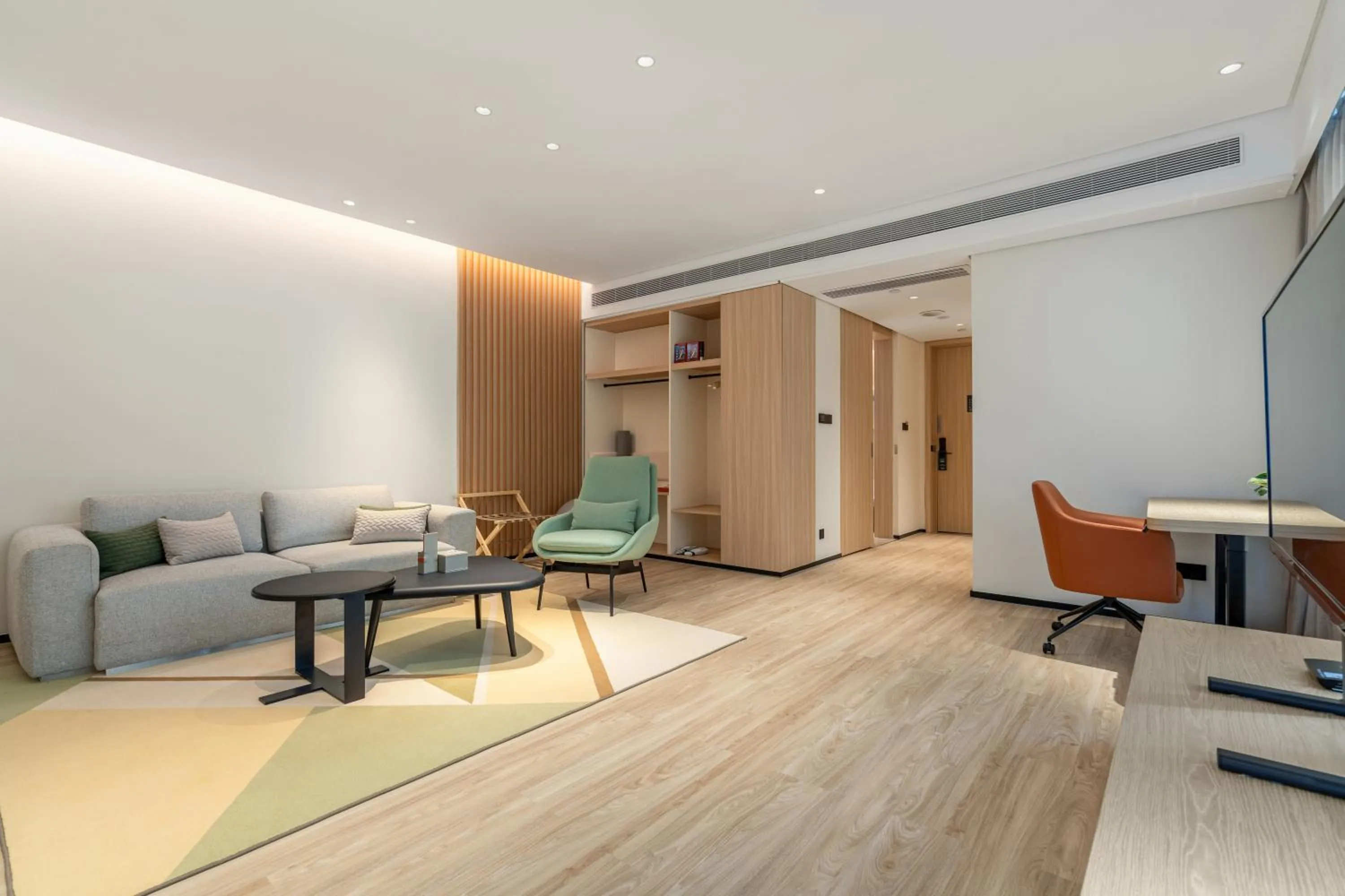 Living room in EVEN Hotel Hangzhou Yintai City by IHG