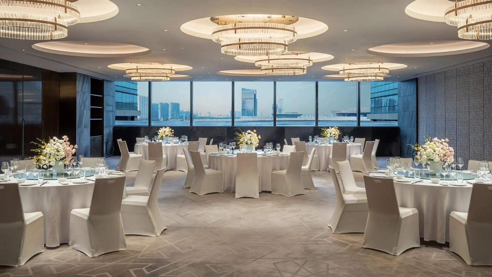 Meeting/conference room in InterContinental Hotels Zhengzhou Zhengdong