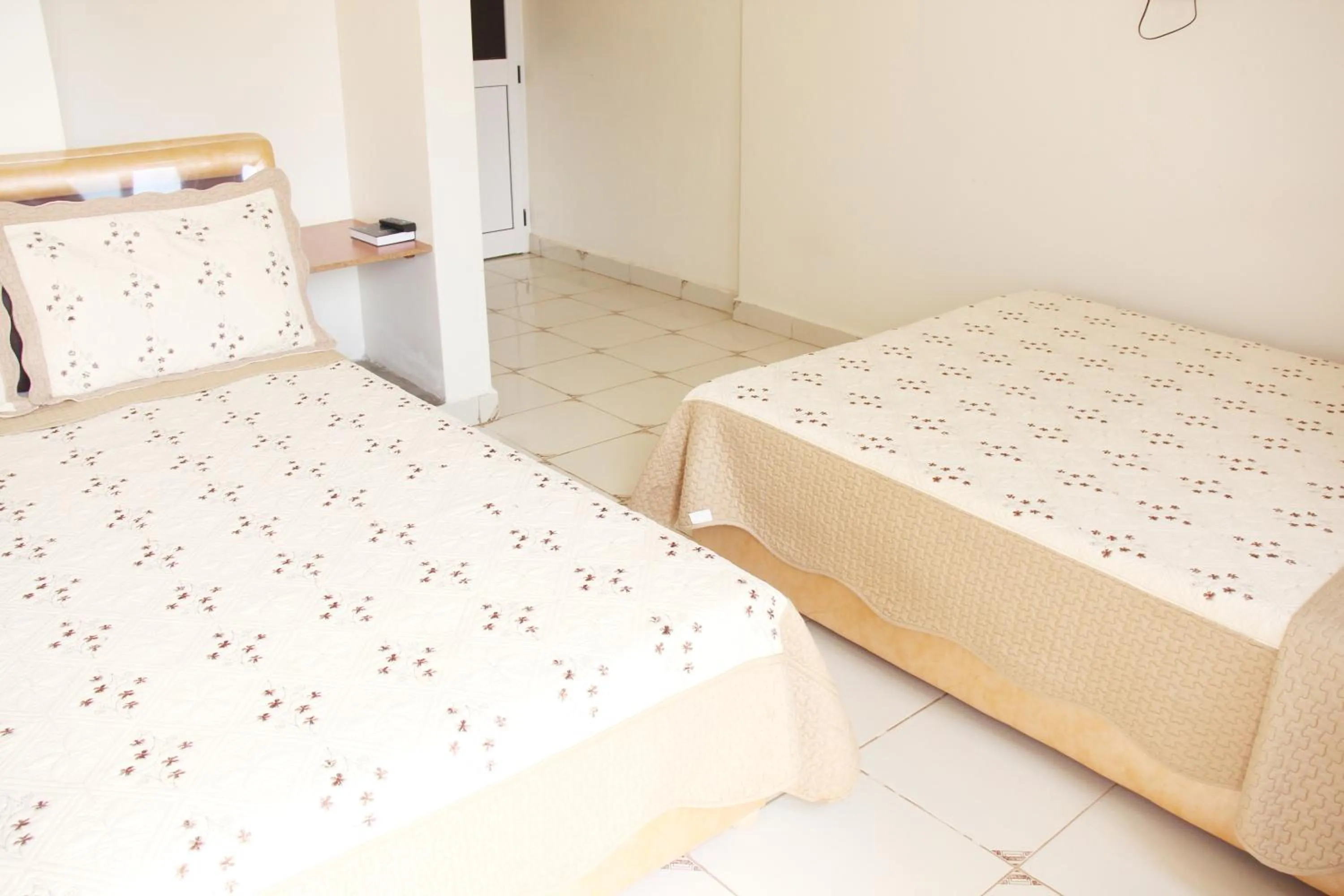 Bed in Hotel Top Five