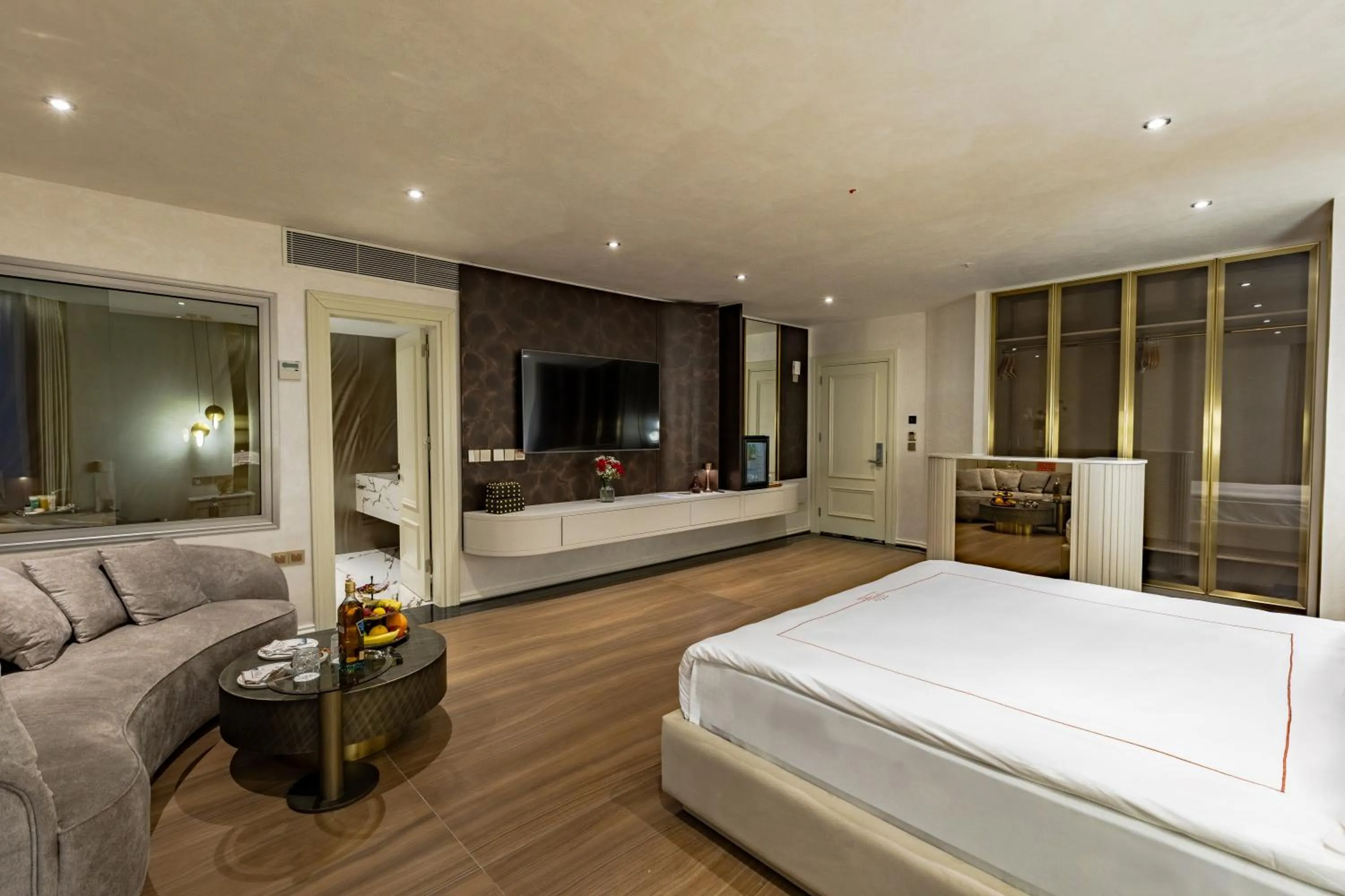 Grand Opera Hotel & Casino & Spa