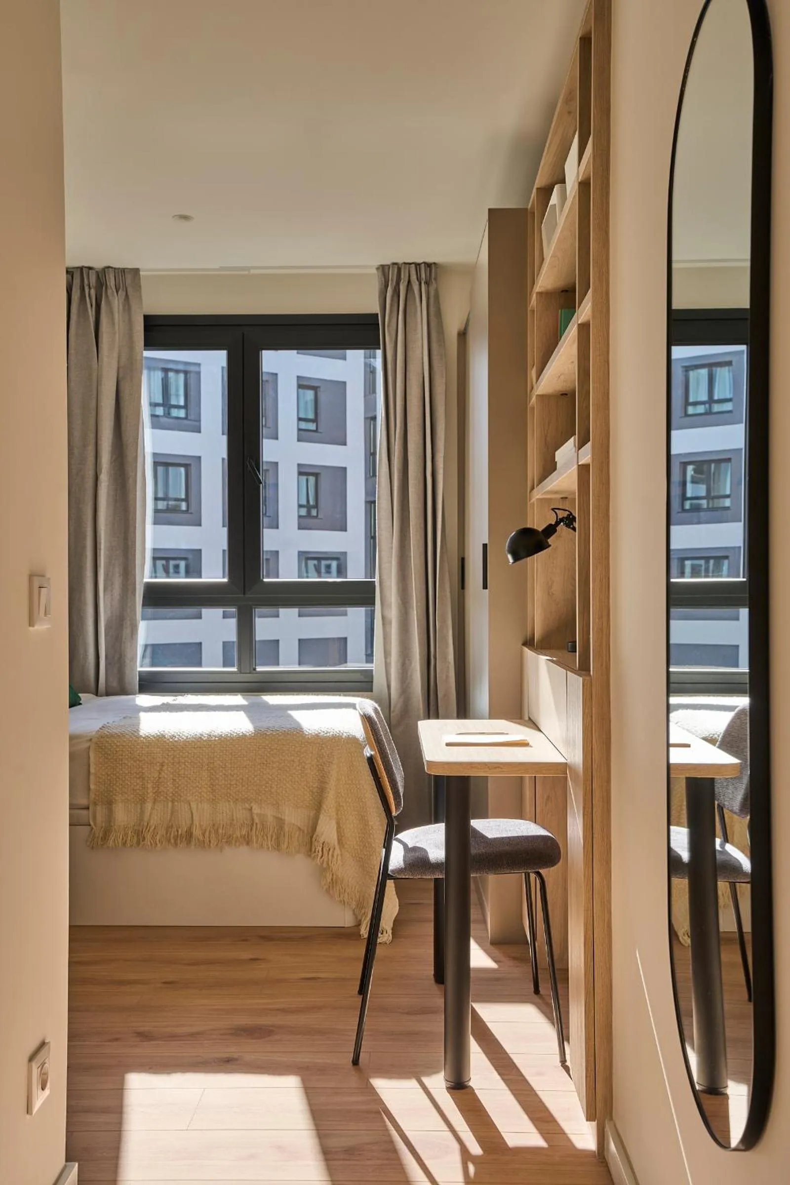 Living room, Bed in Node Madrid Carabanchel