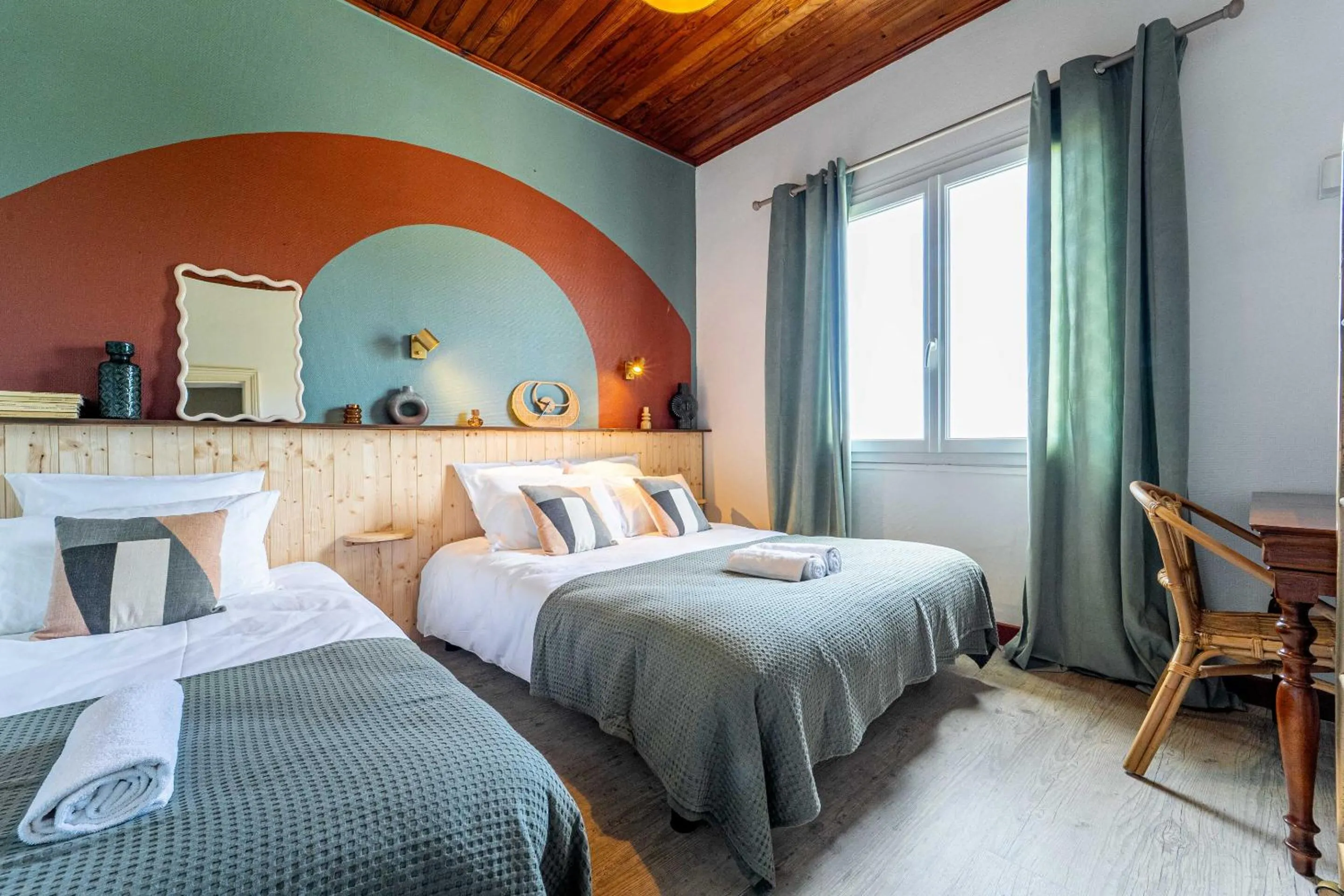 Triple Room with Private Bathroom in Au Bon Landais Surf Hôtel