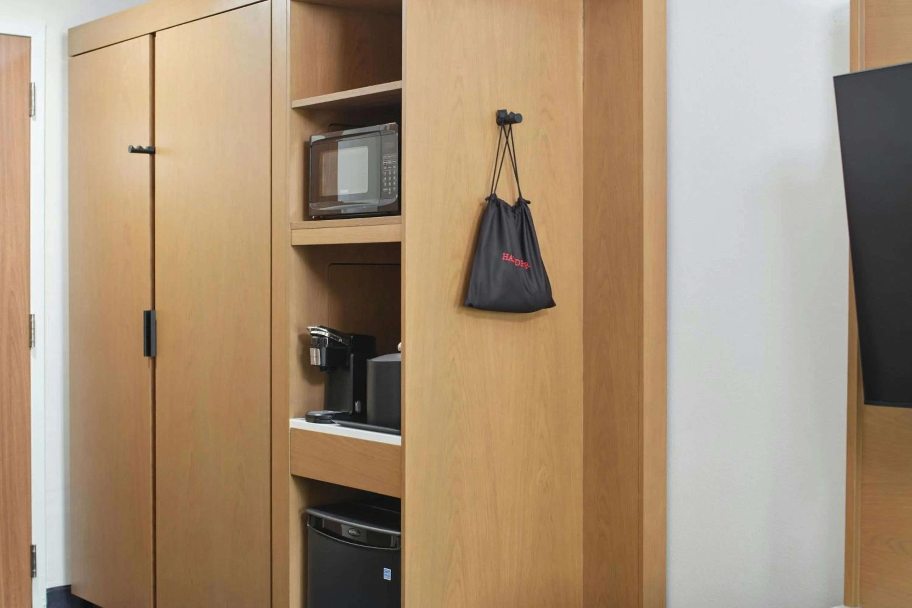 Photo of the whole room in Fairfield by Marriott Inn & Suites Durham