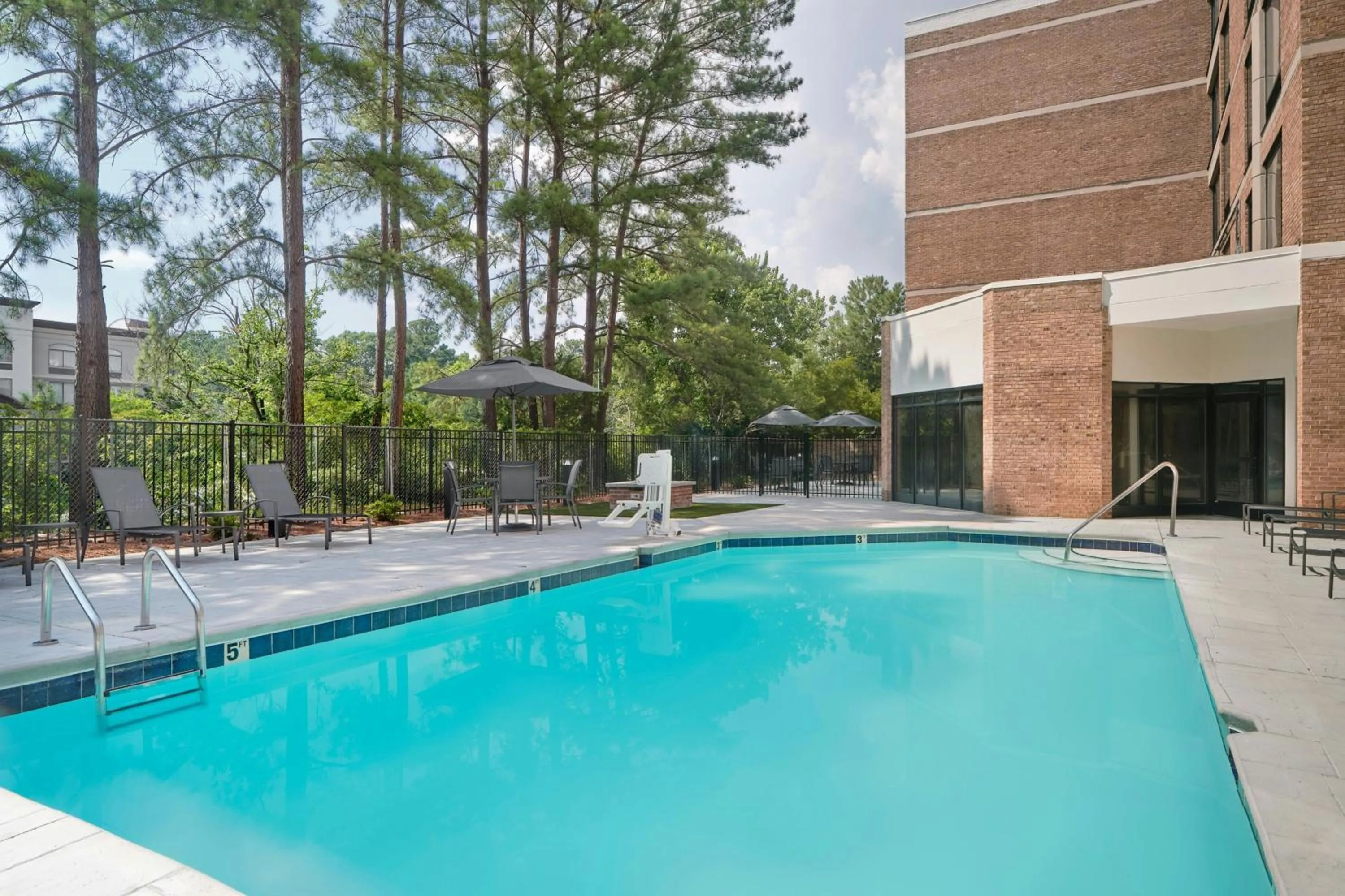 Property building in Fairfield by Marriott Inn & Suites Durham