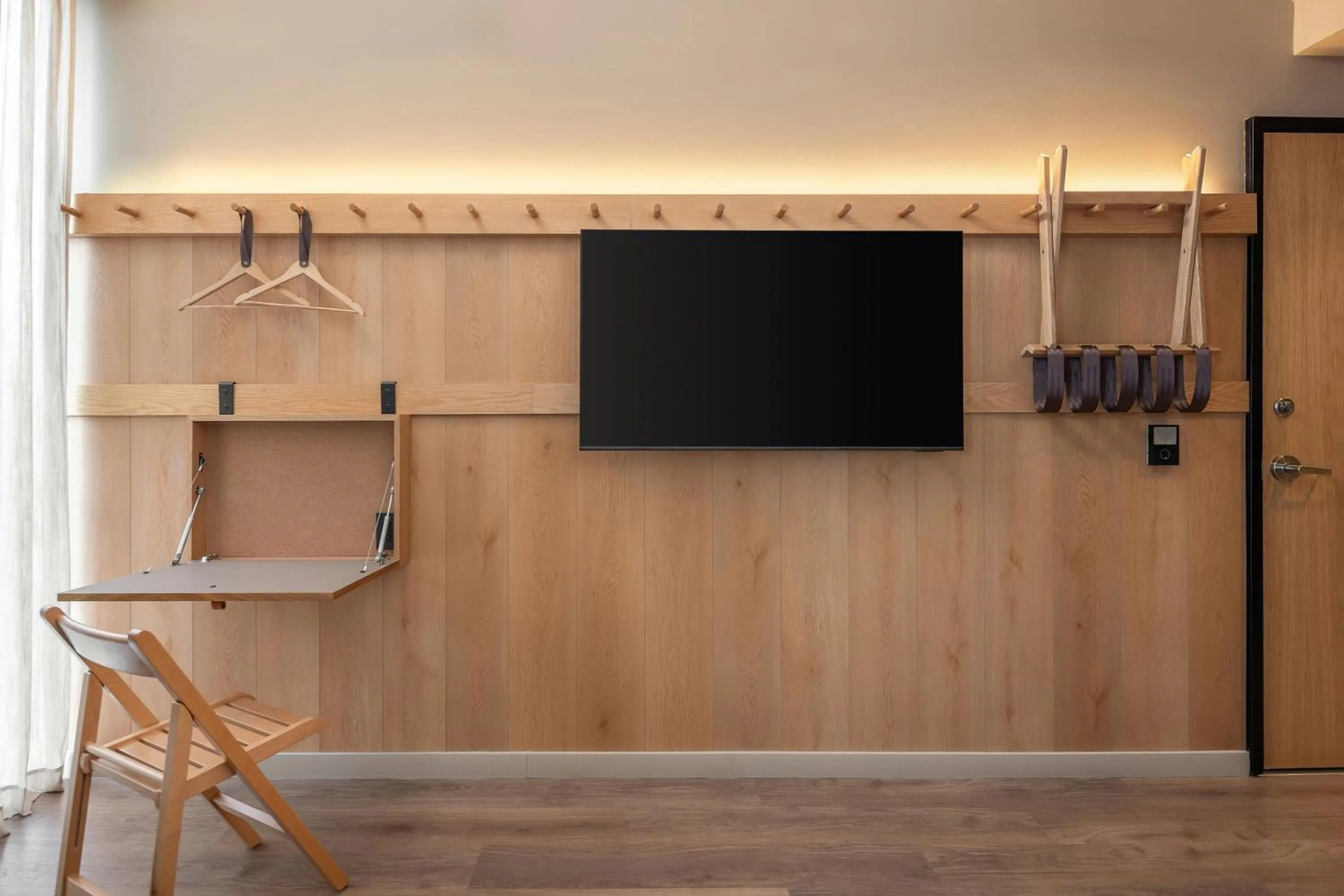 Photo of the whole room in Moxy Tulum