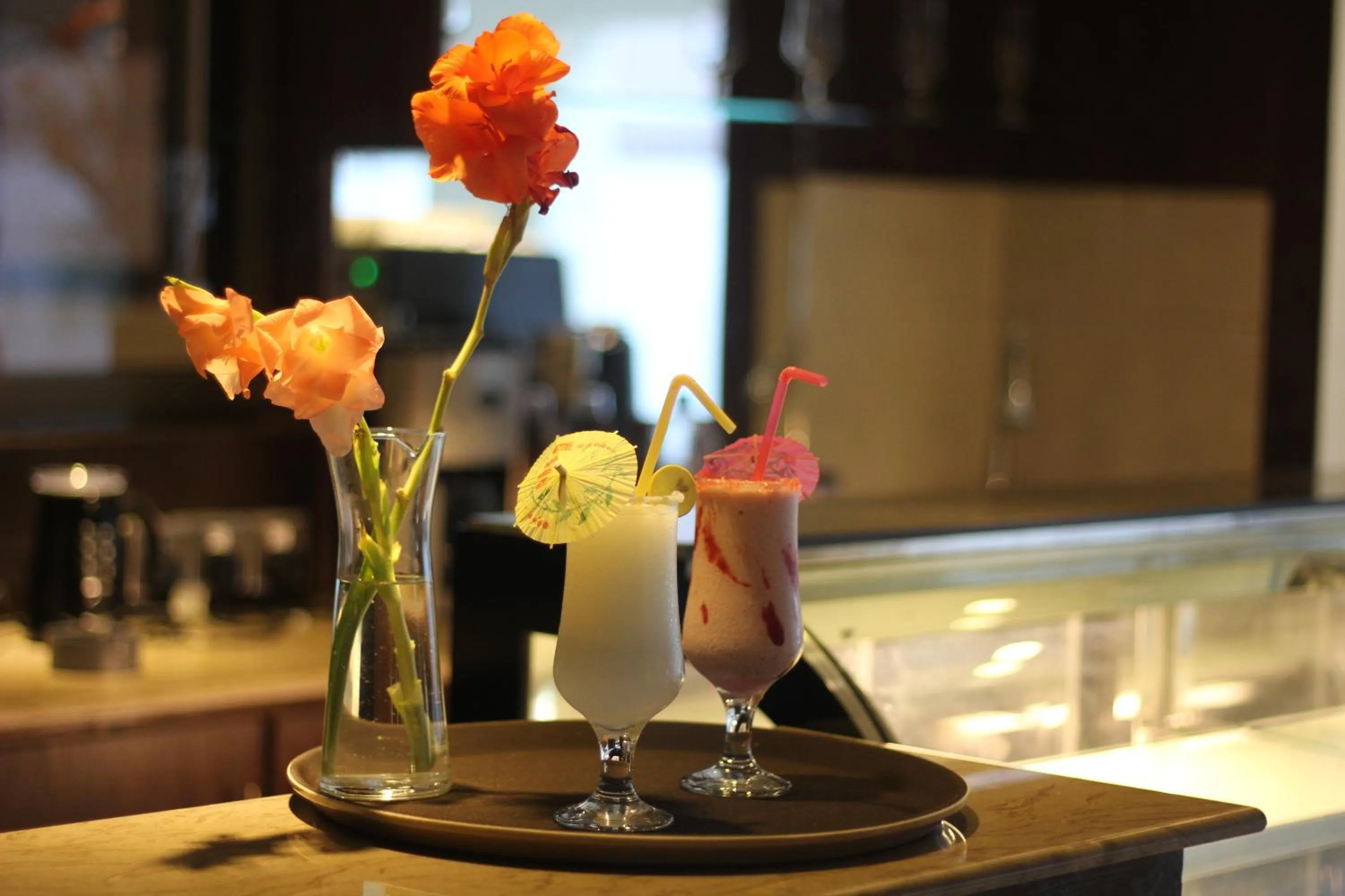 Drinks in Grand Enclave