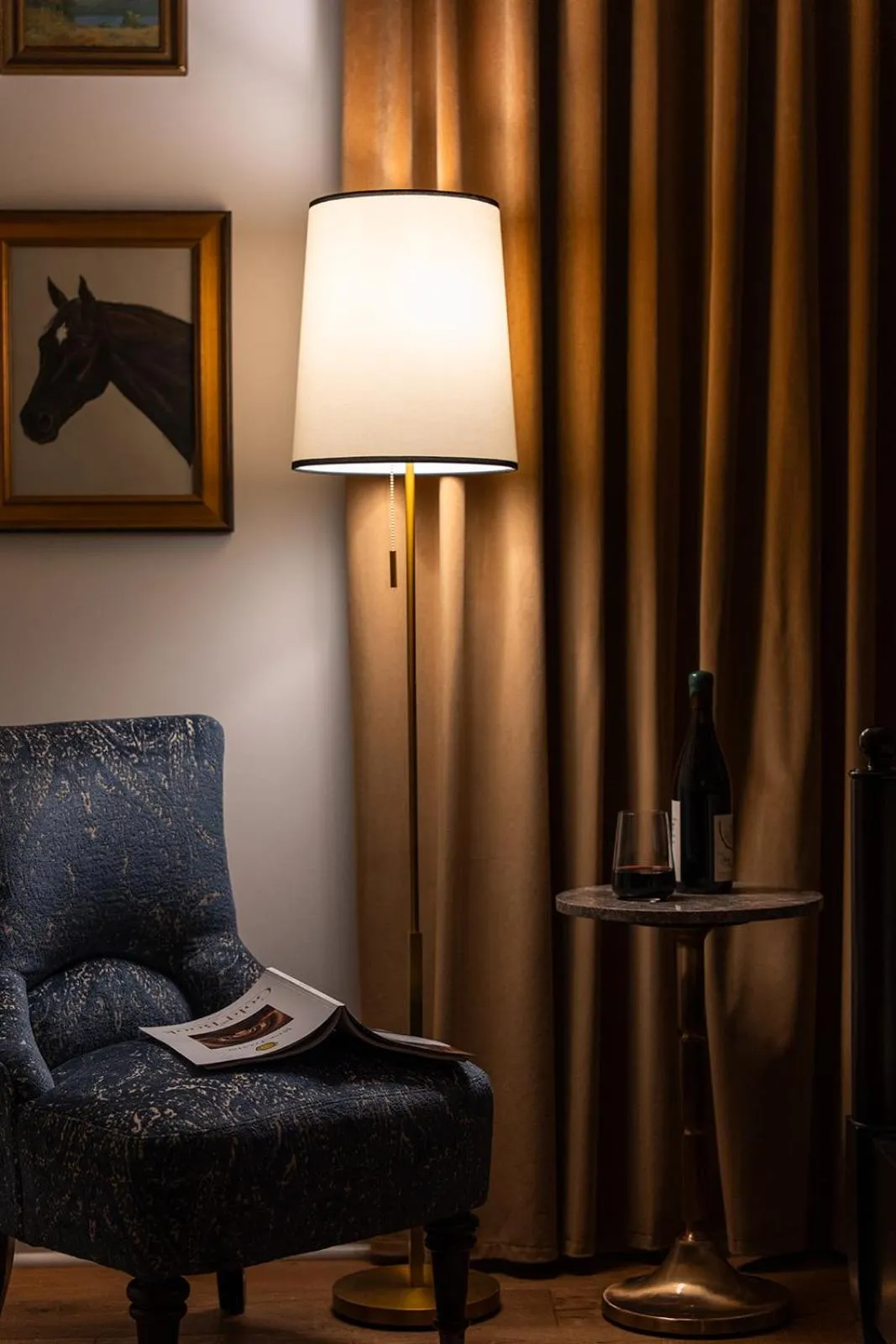 Seating area in Hotel Burg