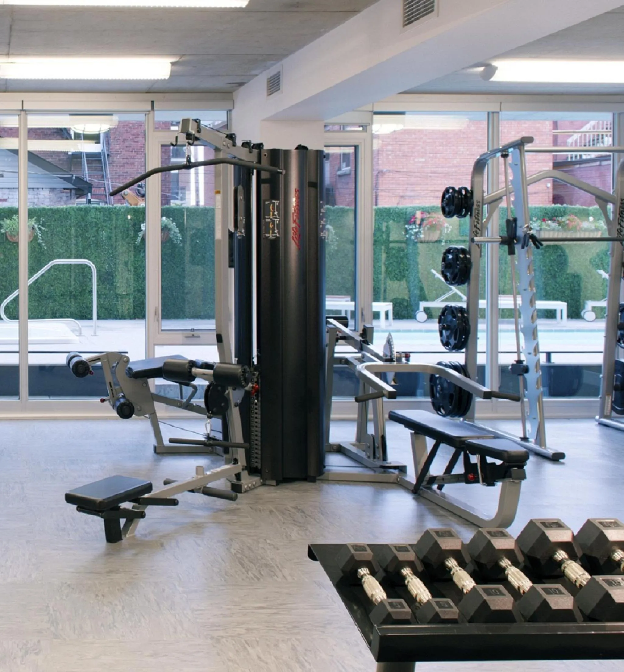 Fitness centre/facilities in SOHO Residences Lisgar