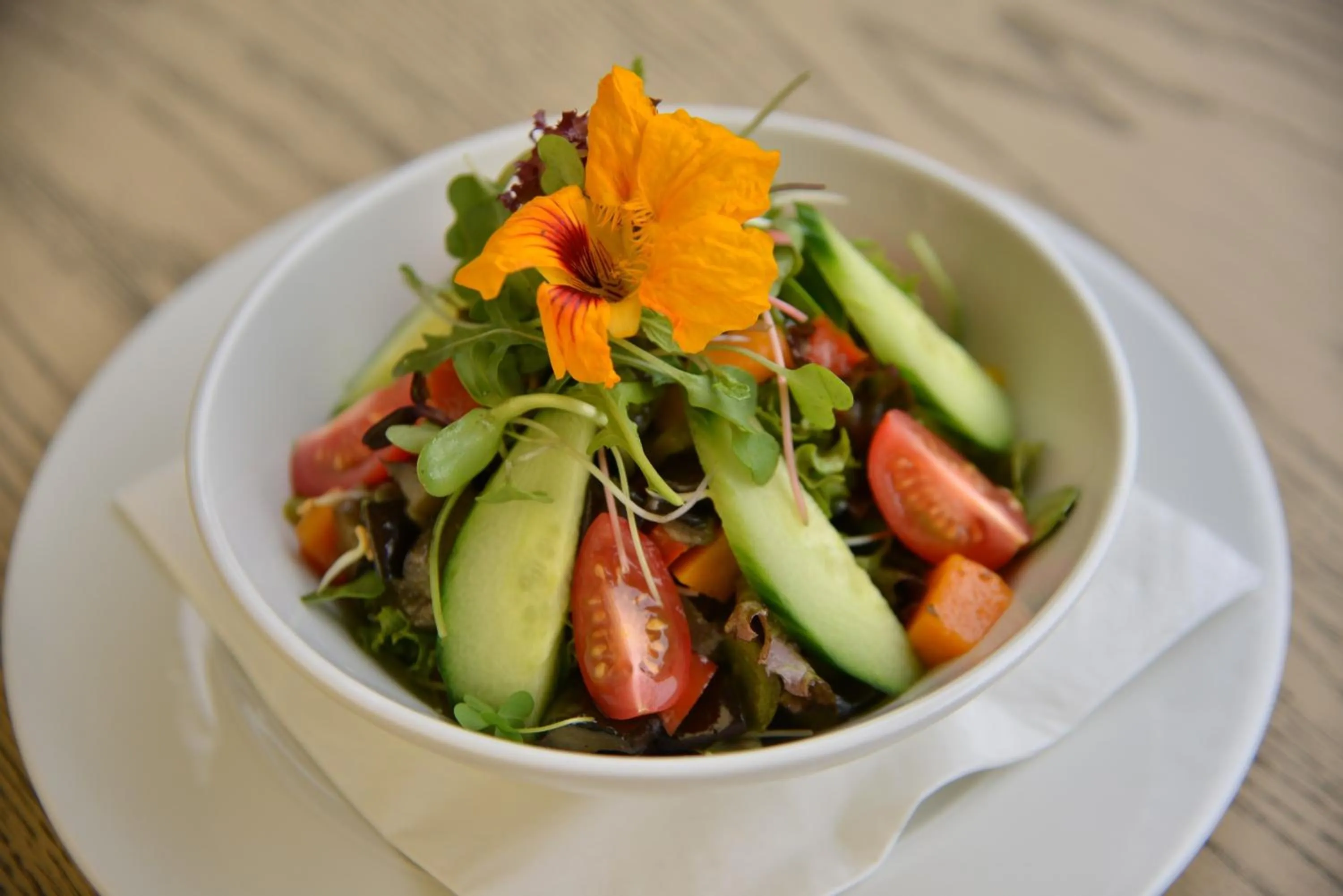 Restaurant/places to eat in Cresta Lodge Harare