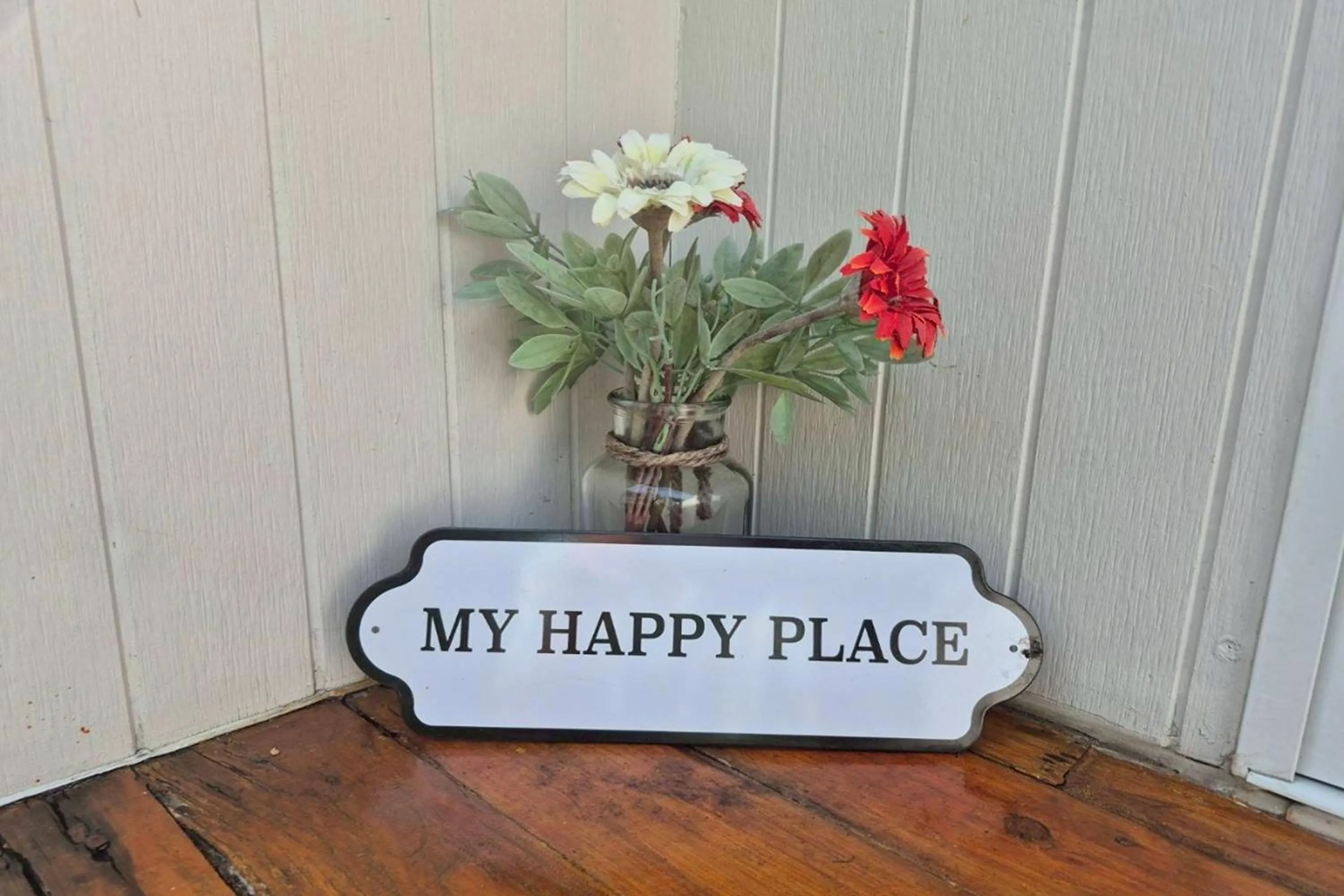 Lobby or reception in NaNine Glamping