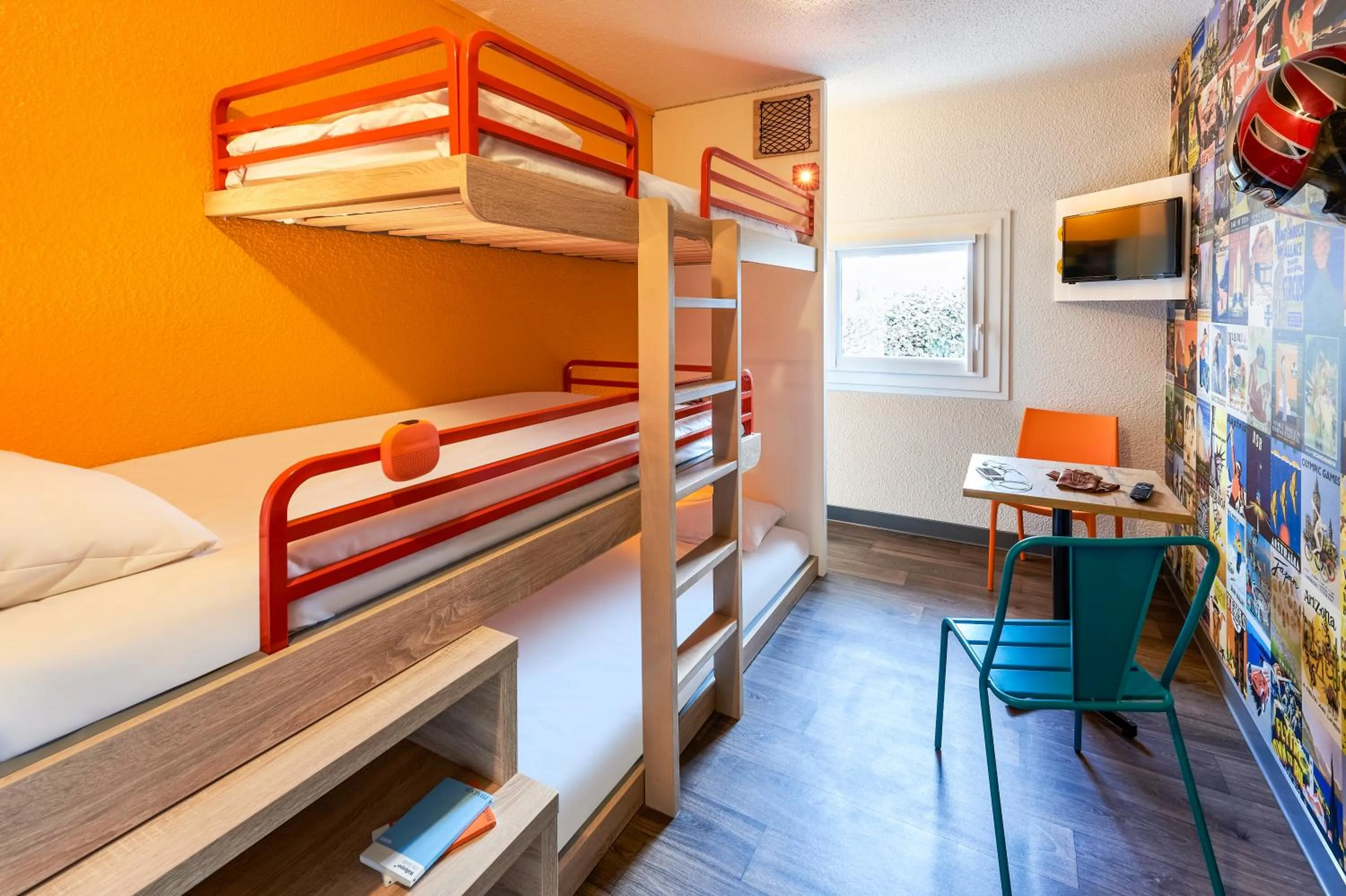 bunk bed, Bed in hotelF1 Bordeaux Ville