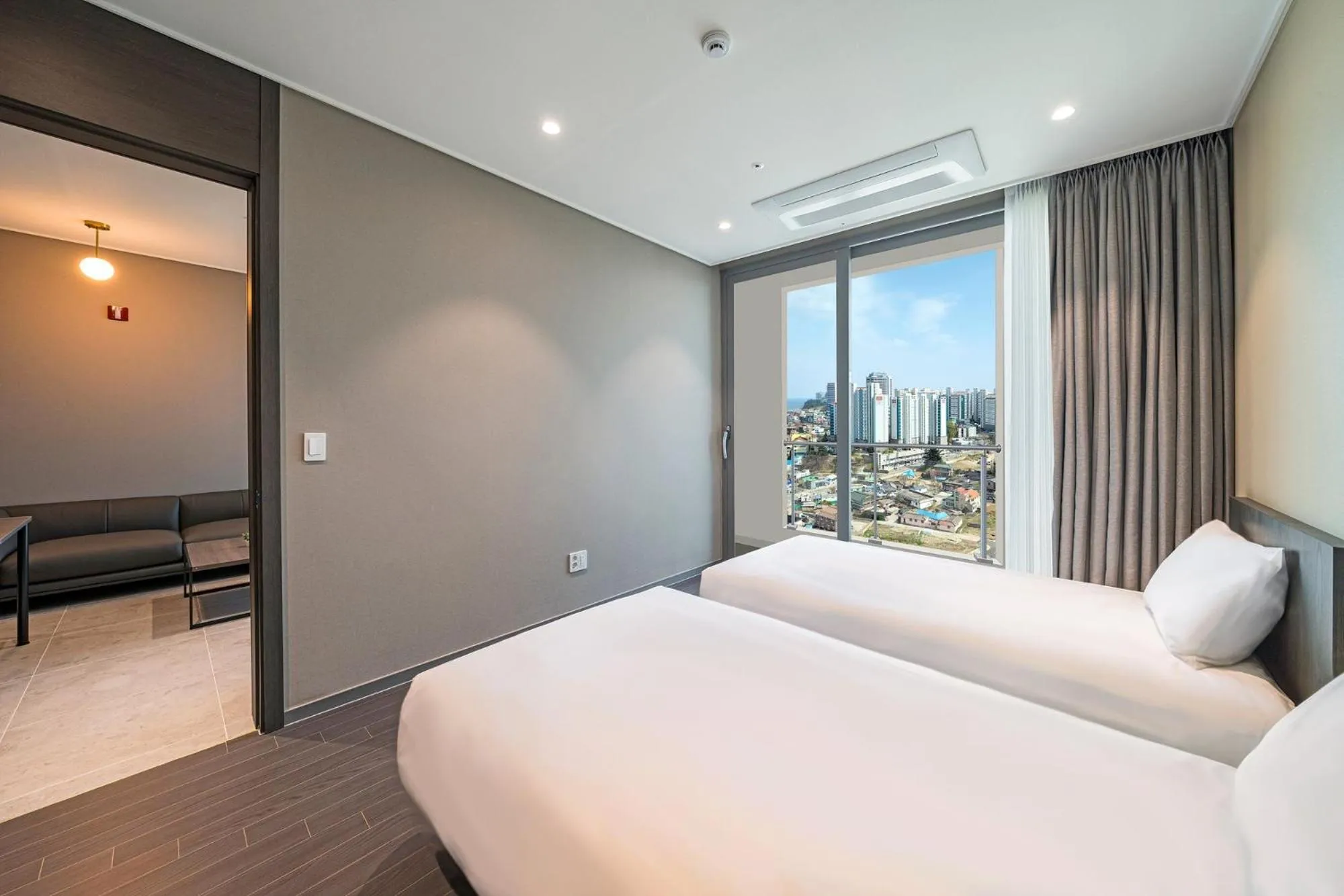 Bed in Sokcho Mari Vista Hotel