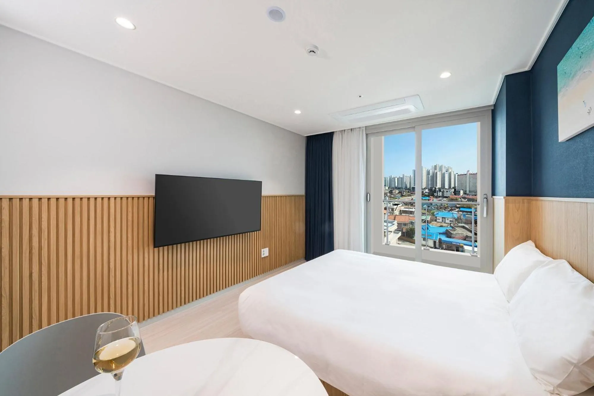 Bed in Sokcho Mari Vista Hotel