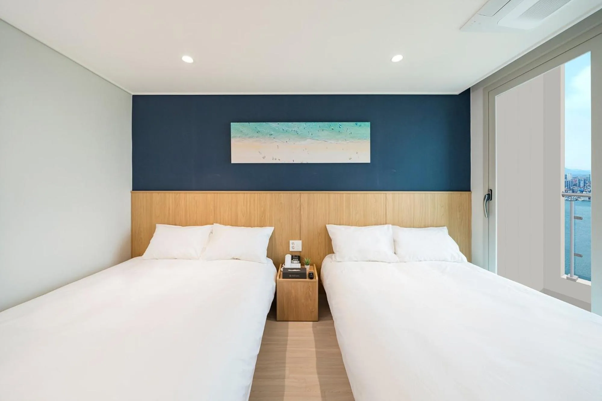 Bed in Sokcho Mari Vista Hotel