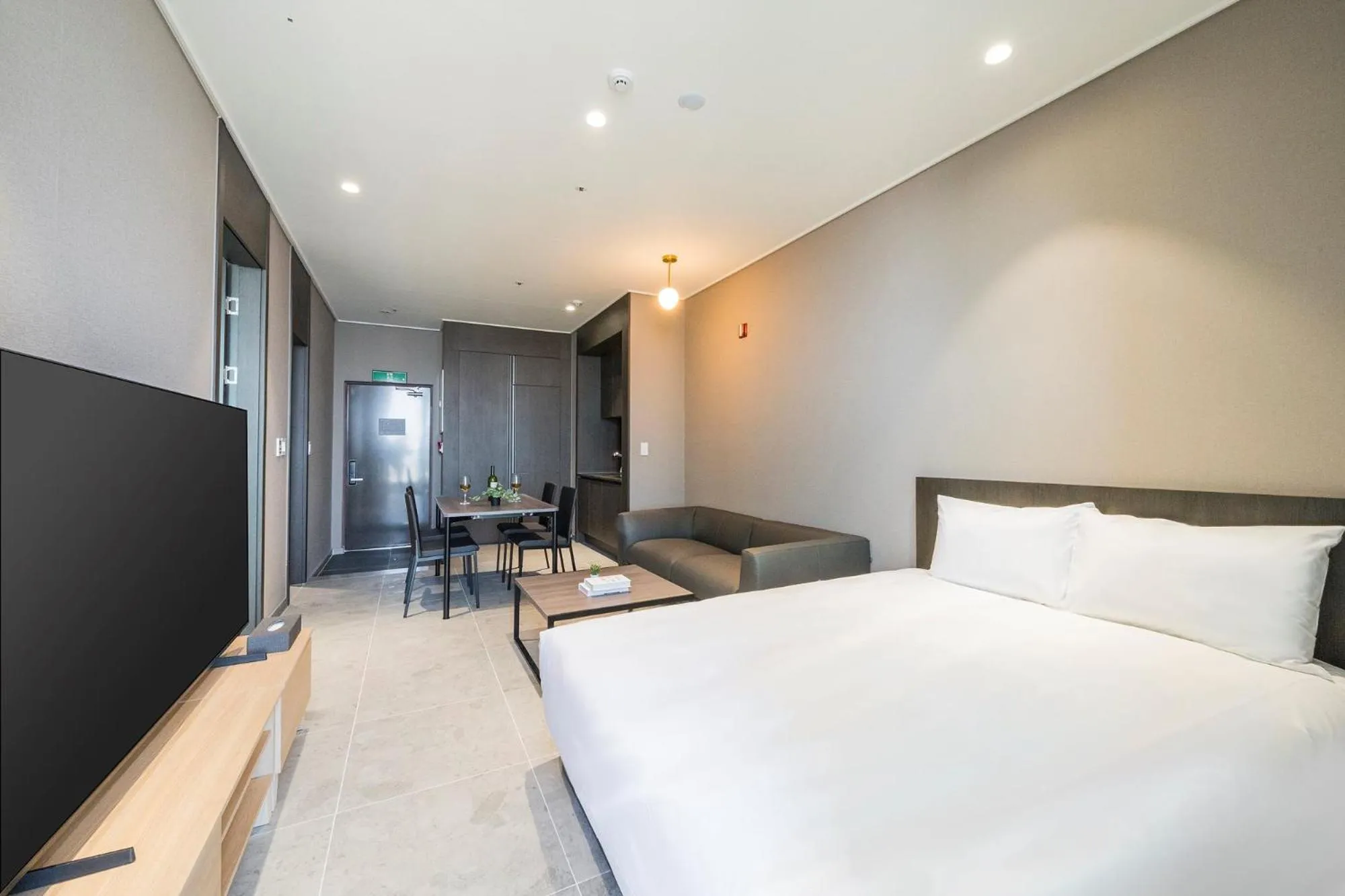 Bed in Sokcho Mari Vista Hotel