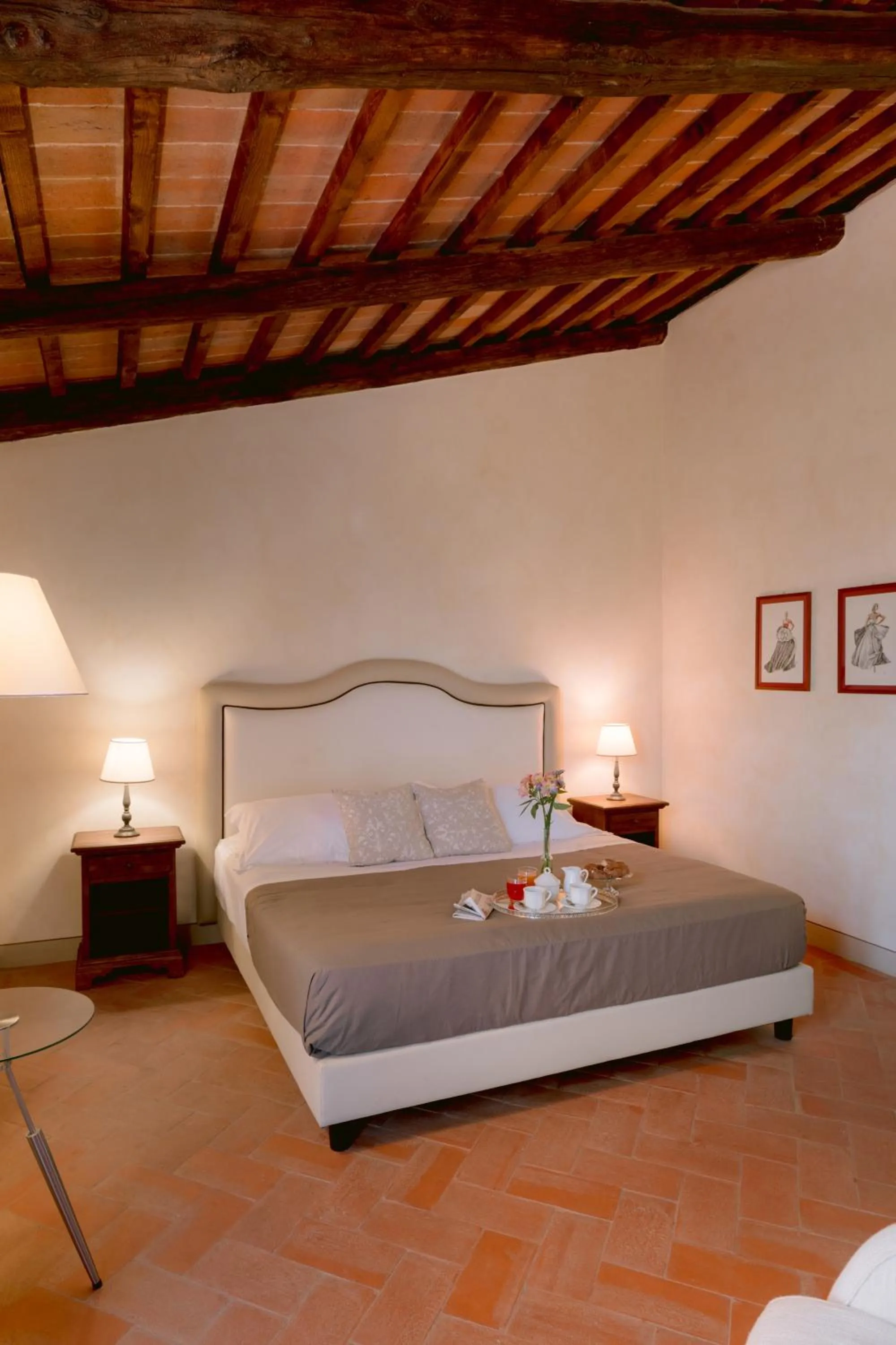 Bedroom, Bed in Borgo Sant'Ambrogio - Resort
