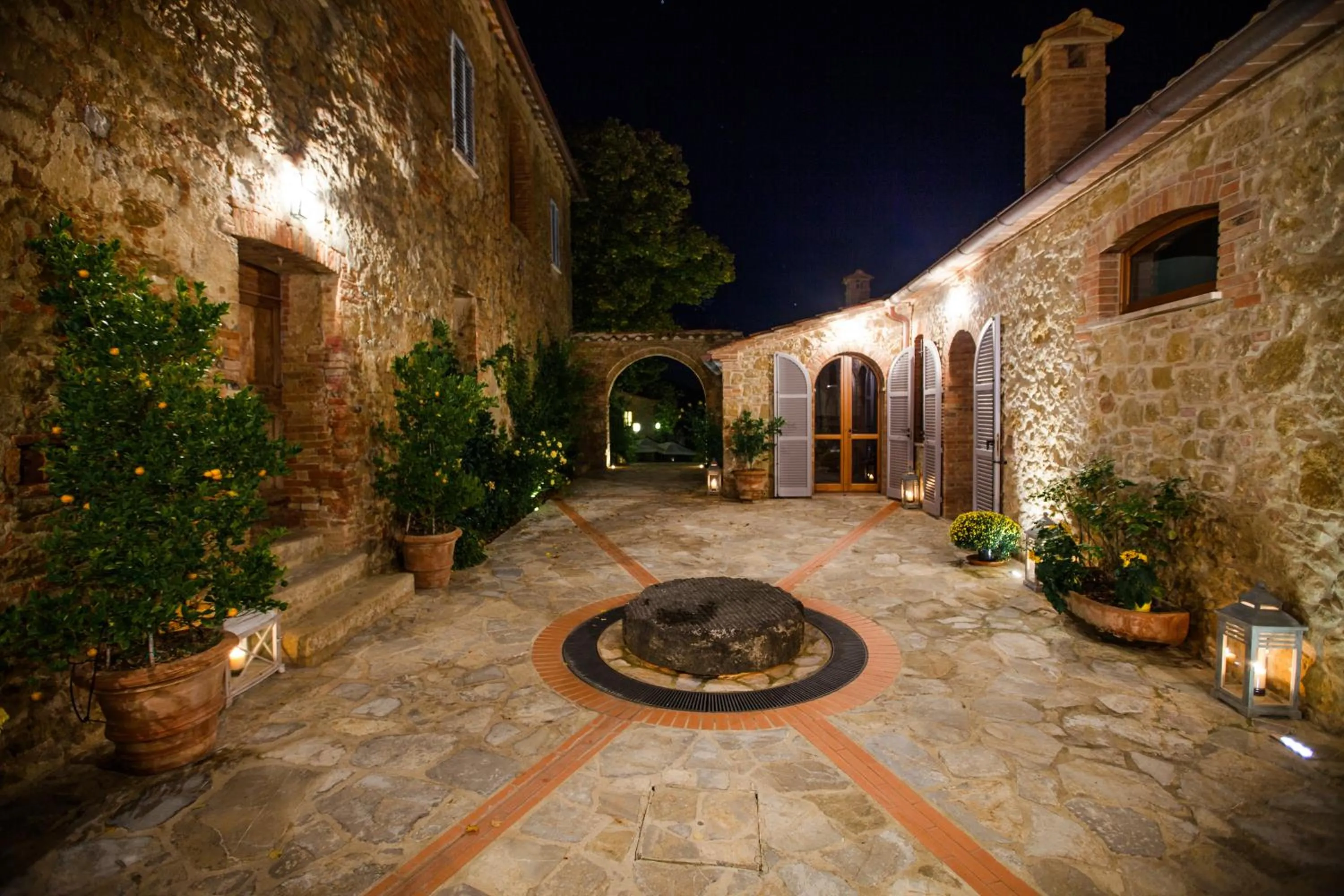 Patio in Borgo Sant'Ambrogio - Resort