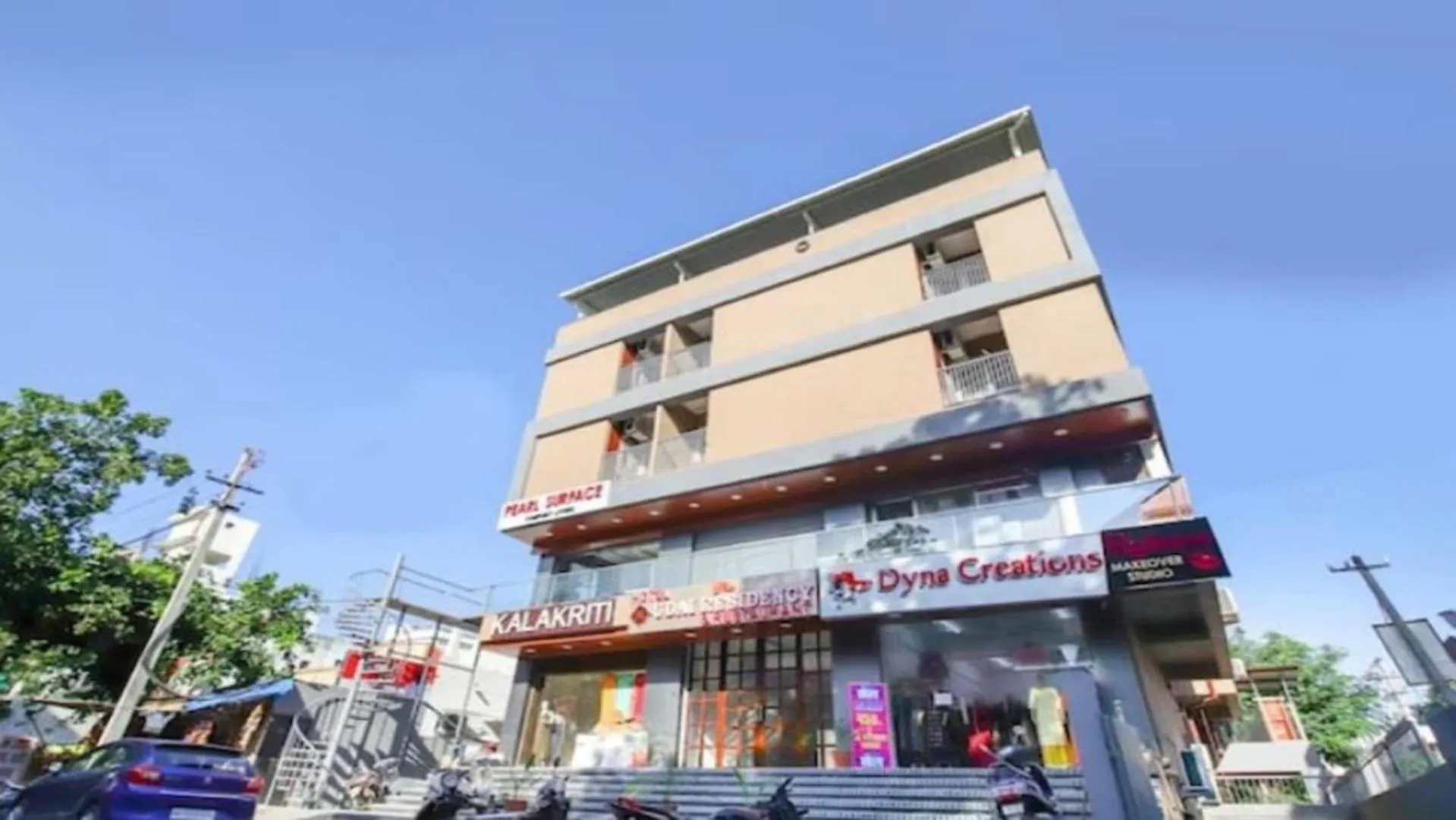 Property building in Hotel Nikanshvee