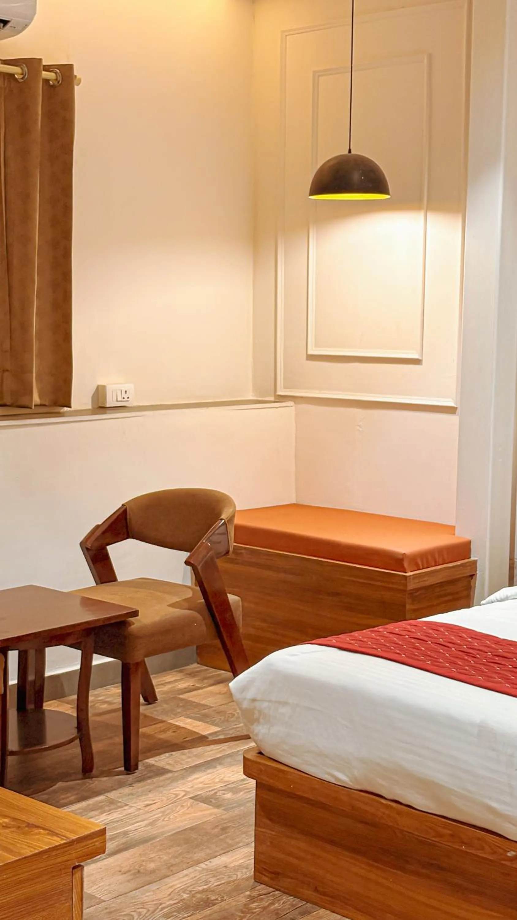 Bed in Hotel Nikanshvee