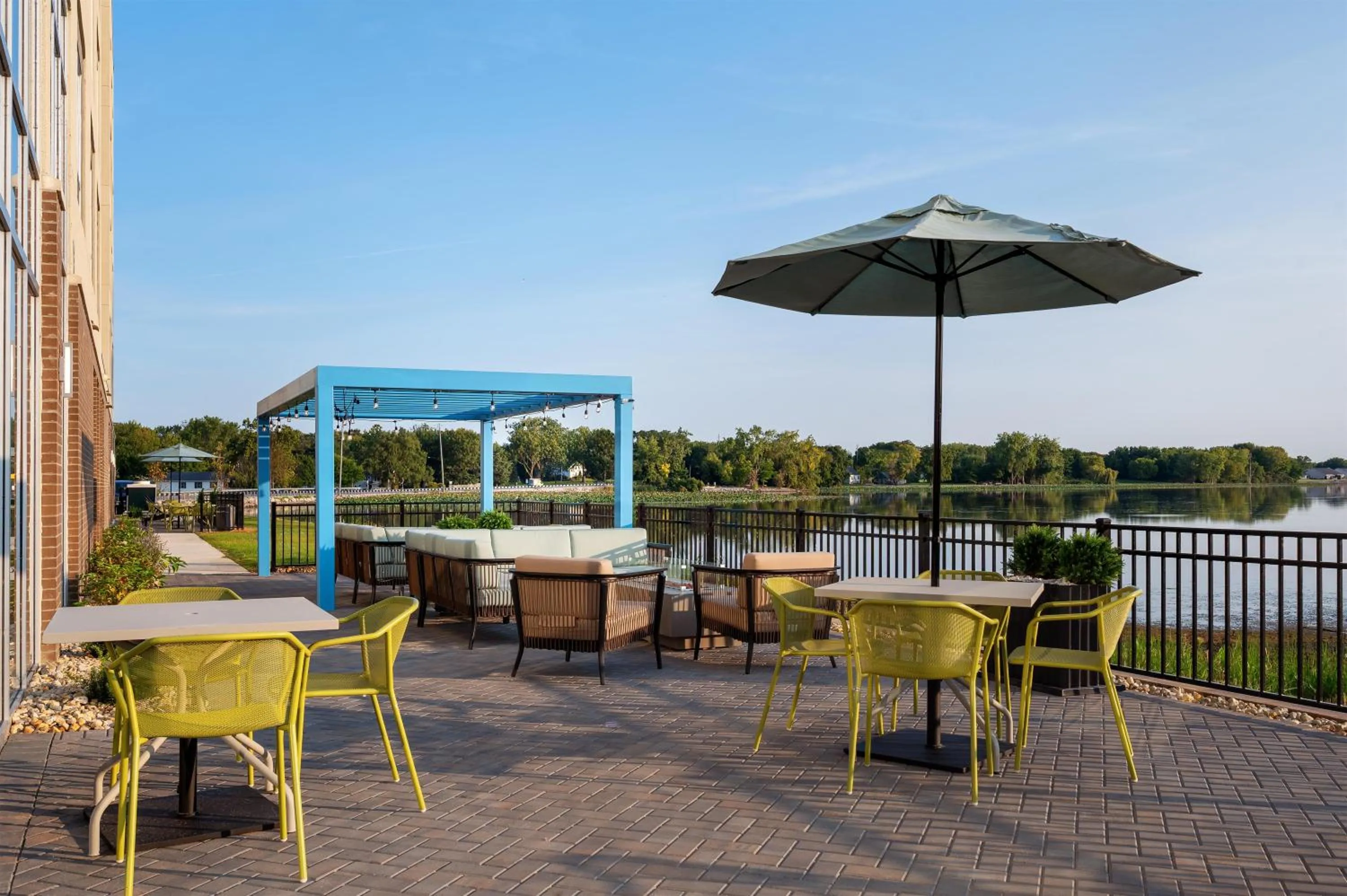 Patio in Hampton Inn & Suites By Hilton Port Clinton Catawba Island