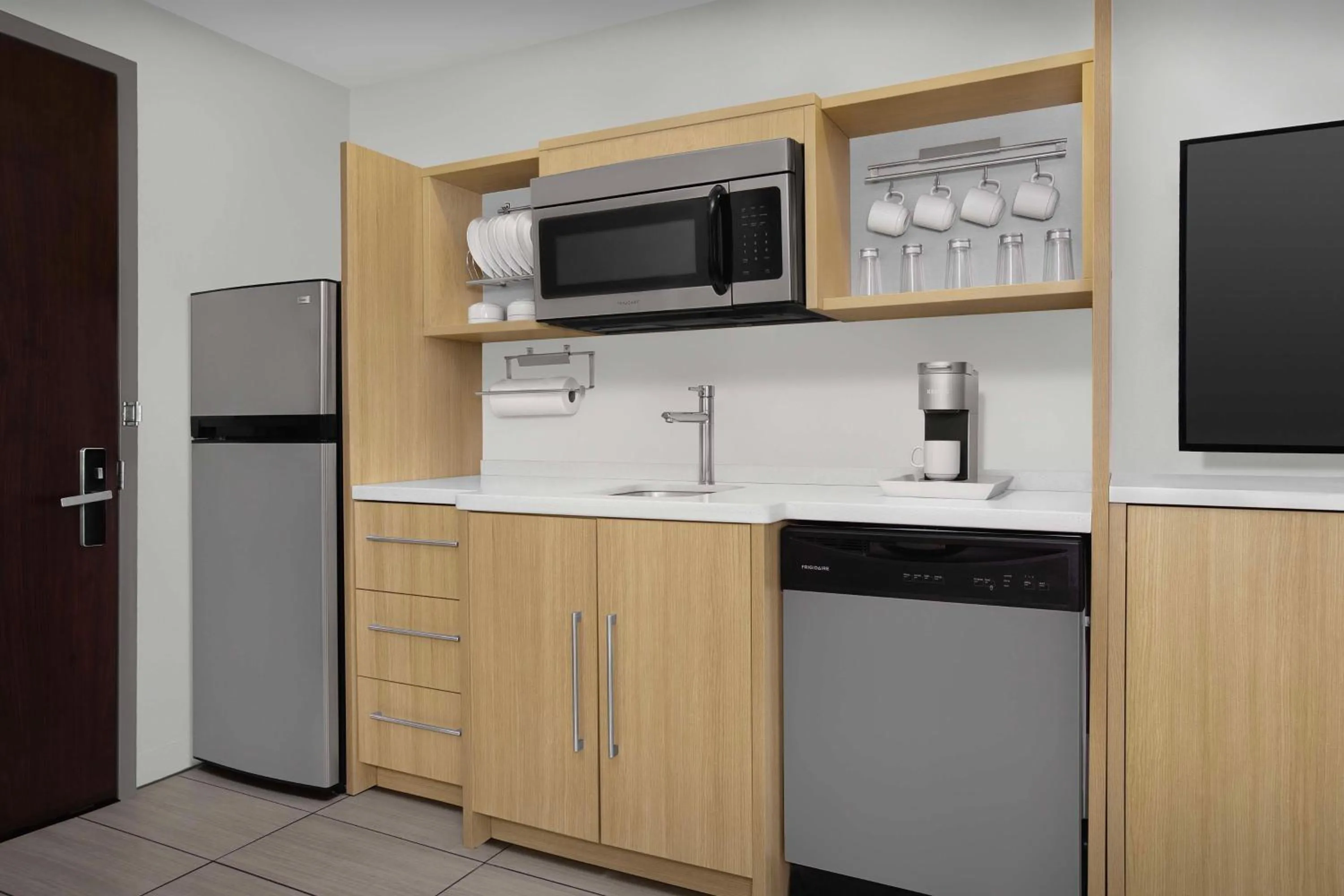 Coffee/tea facilities in Home2 Suites by Hilton Clarksville/Ft. Campbell