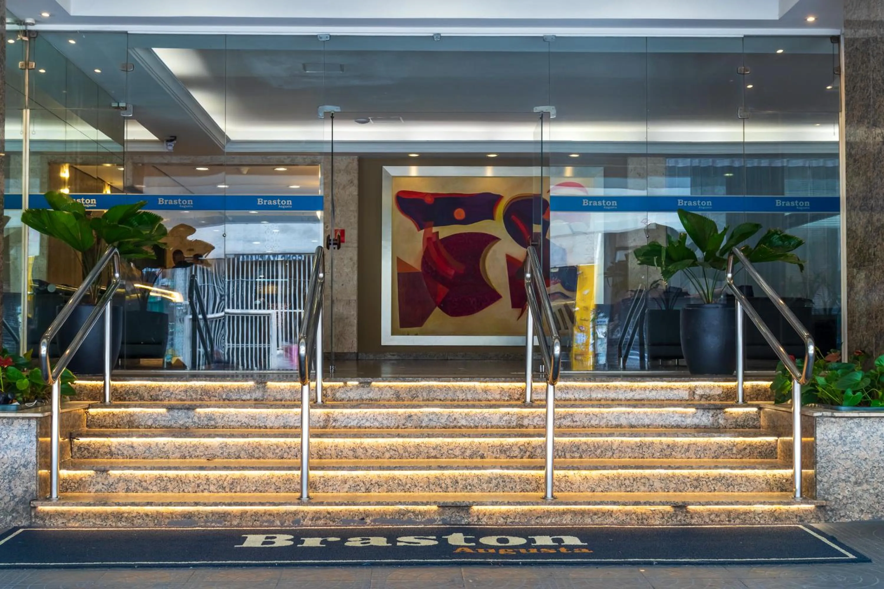 Facade/entrance in Braston Augusta Hotel by Castelo Itaipava