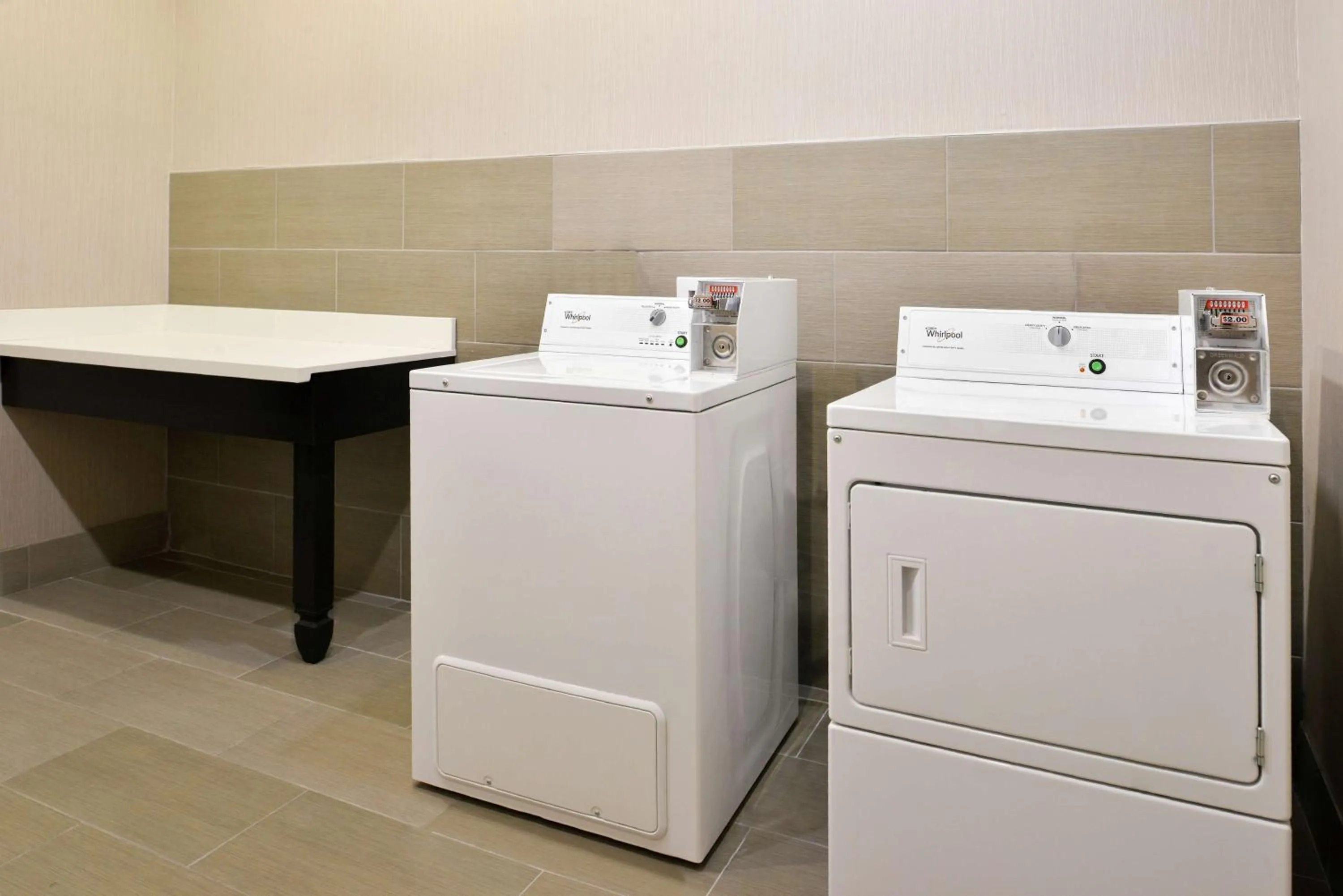 Property building in Hampton Inn and Suites Hutto