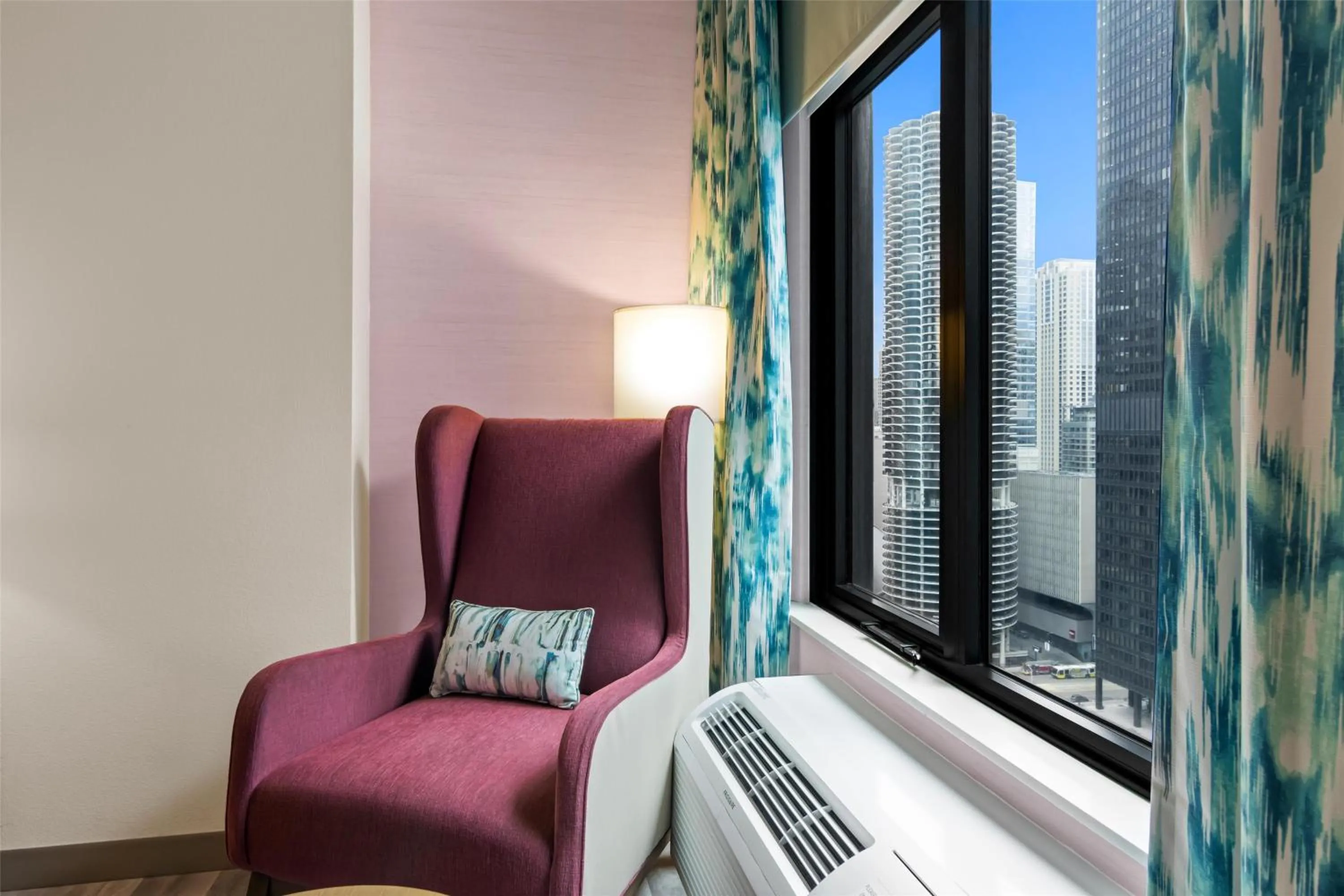 Living room in Hilton Garden Inn Chicago Downtown Riverwalk