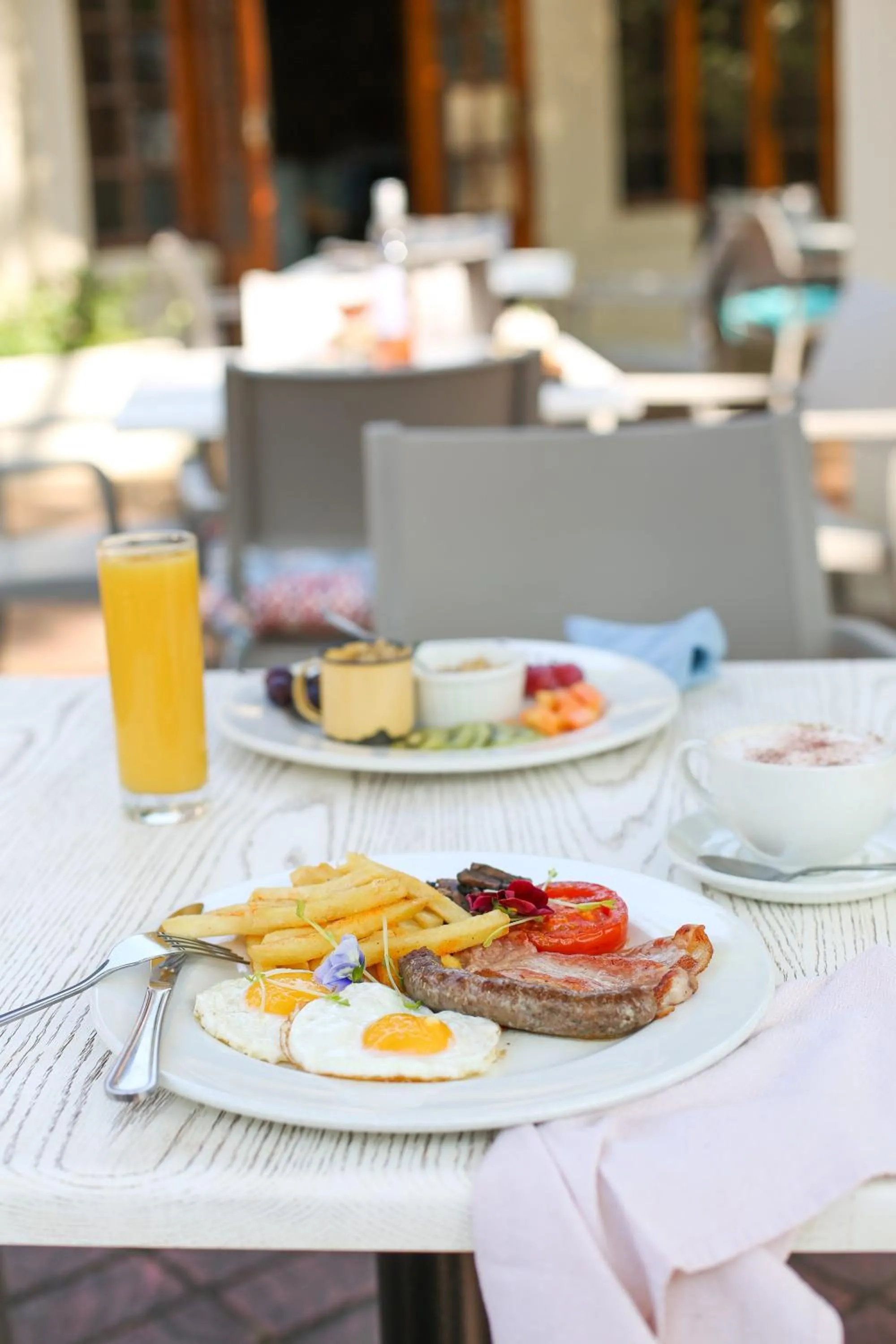 Breakfast in Le Pommier Wine Estate