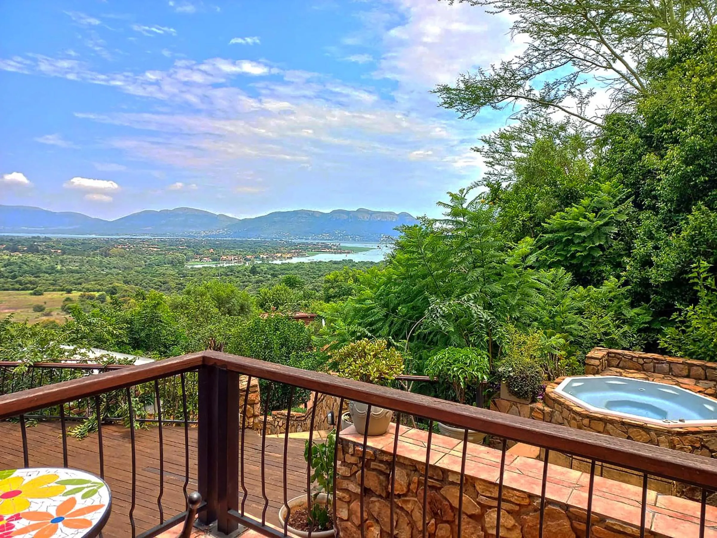 Patio in La Montagne Guest Lodge