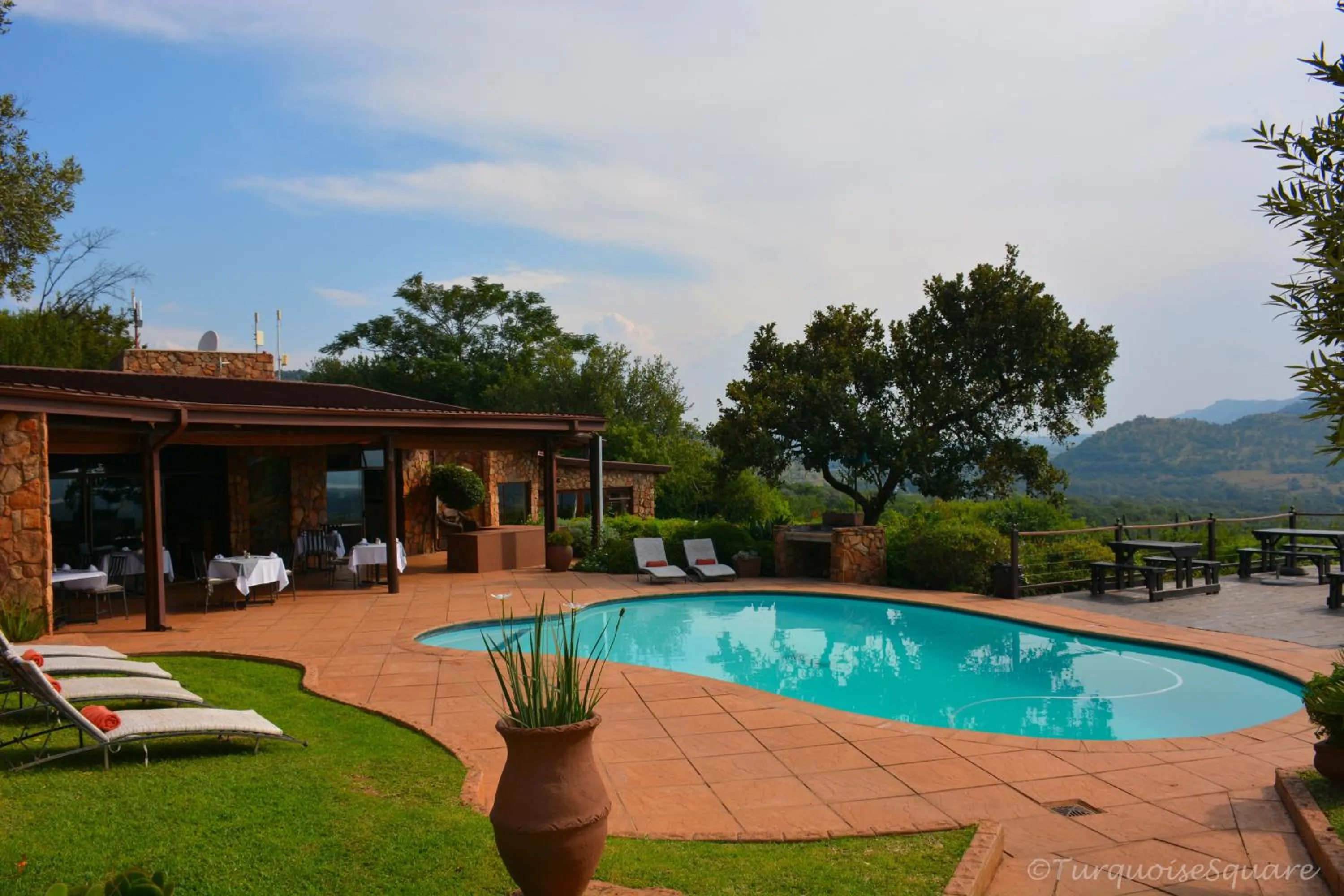 Patio in La Montagne Guest Lodge