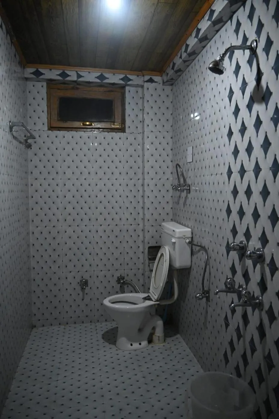 Taj Guest House