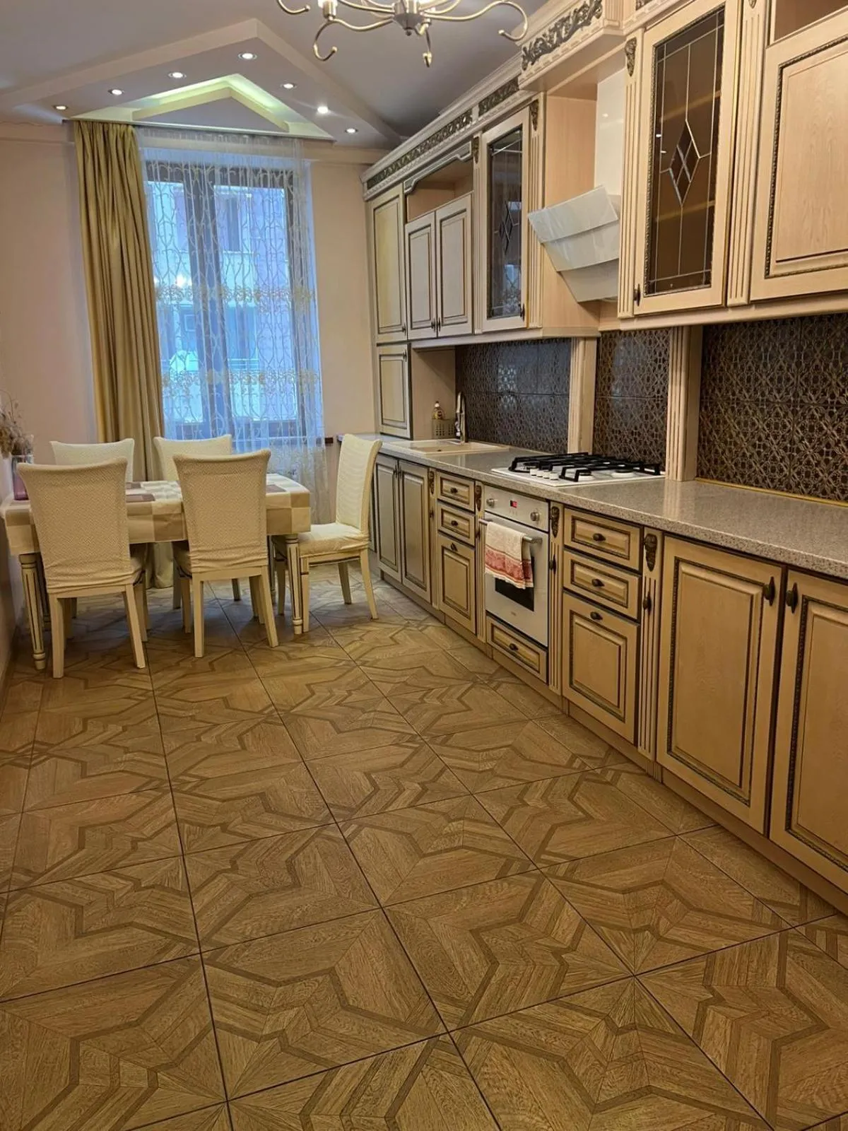 Rent Inn Yerevan on Arami Street