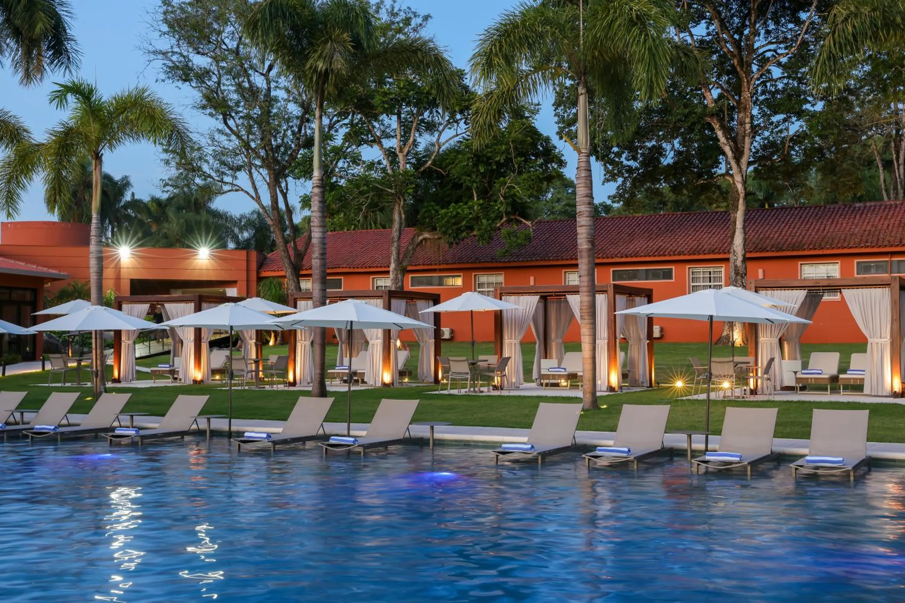 Swimming pool in Sanma Hotel