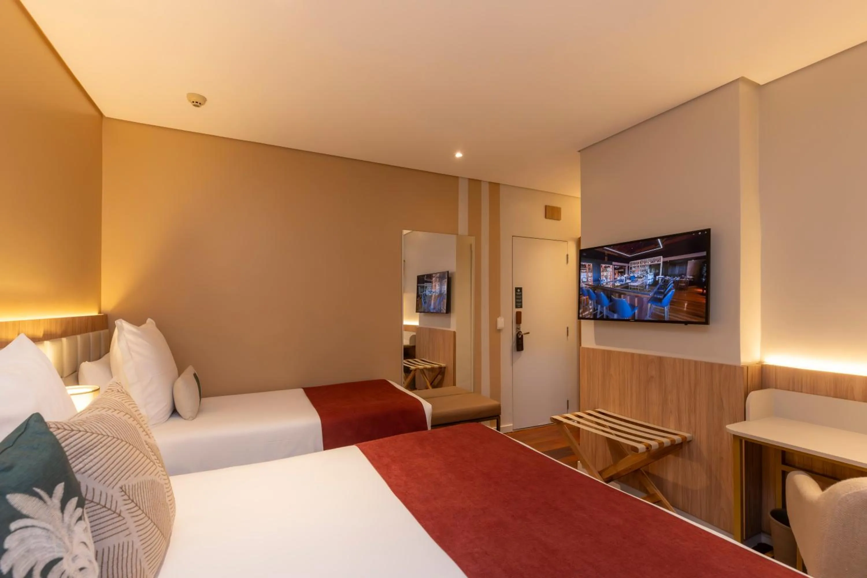 Photo of the whole room, Bed in Sanma Hotel