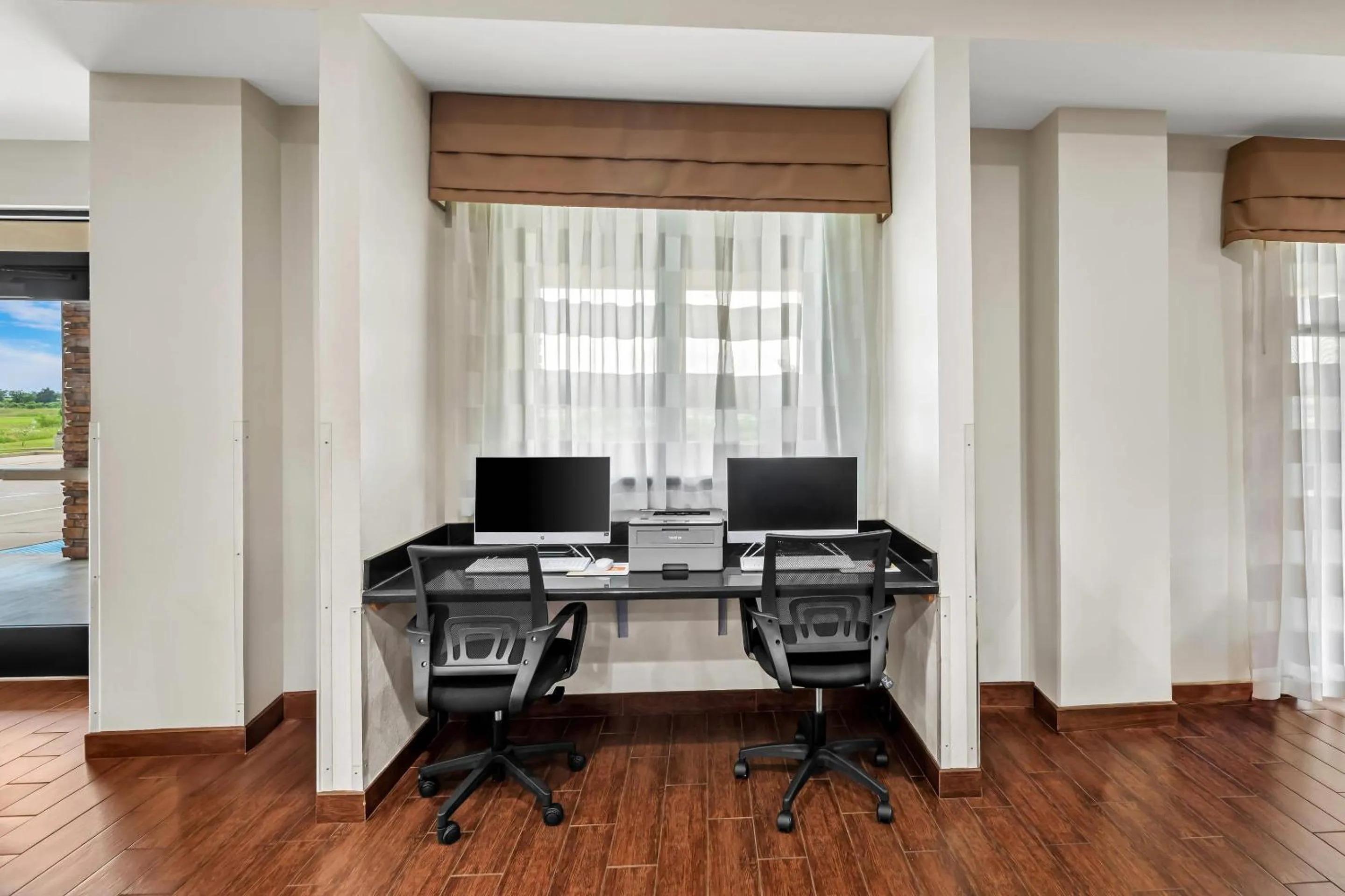 Business facilities in MainStay Suites Lufkin