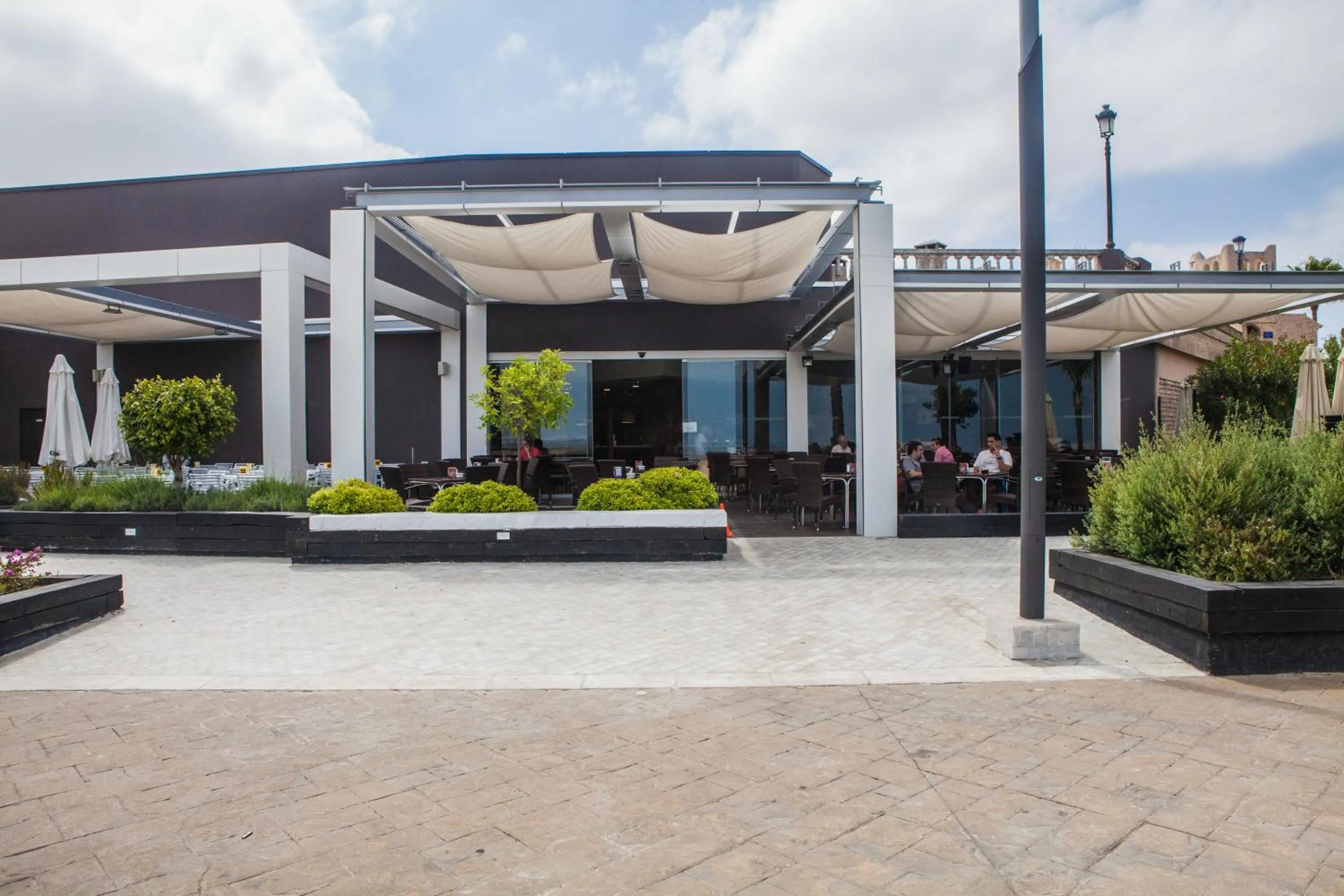 Property building in Estudios Turísticos Bahia Sur